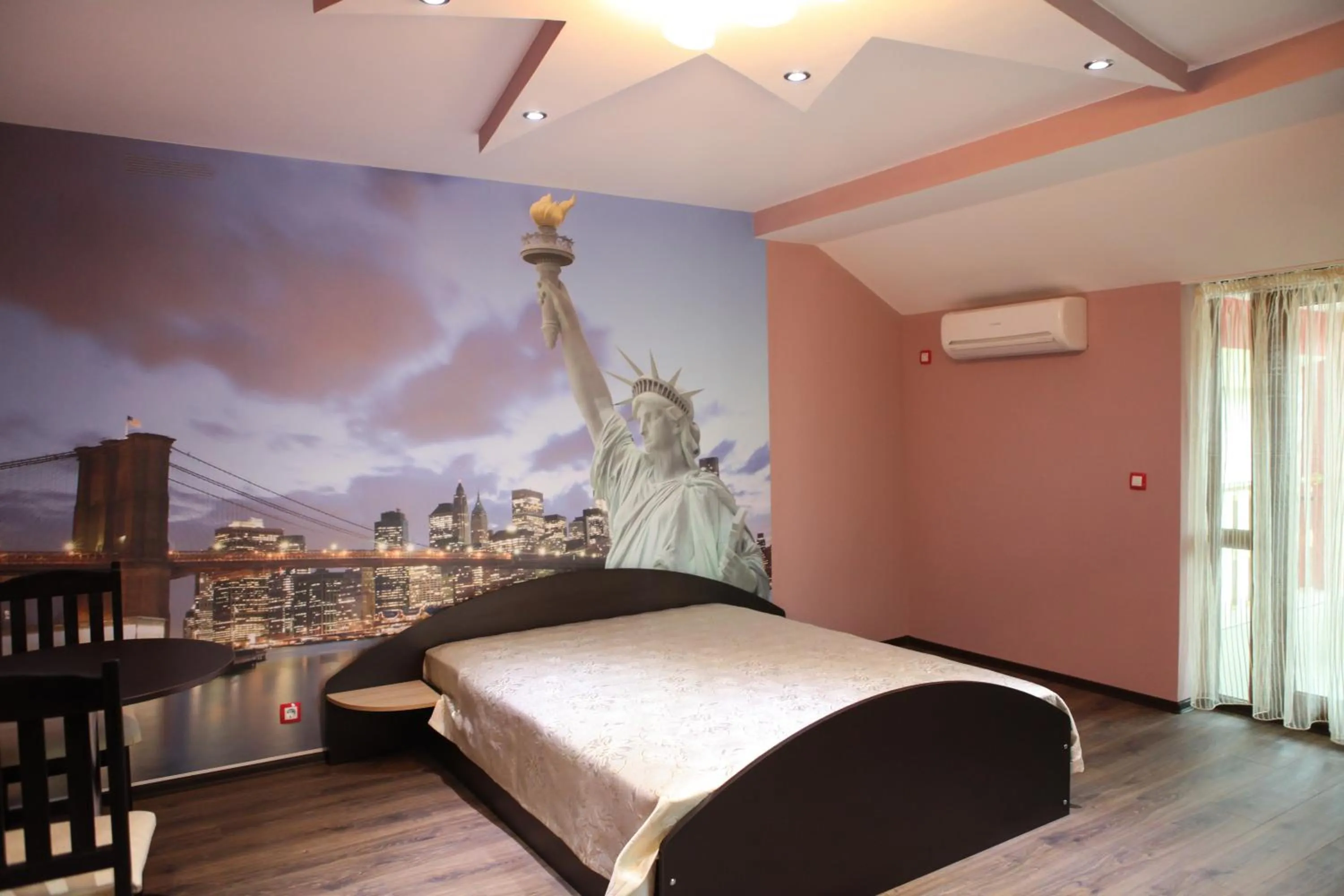 Bedroom, Bed in Meatsa Hotel