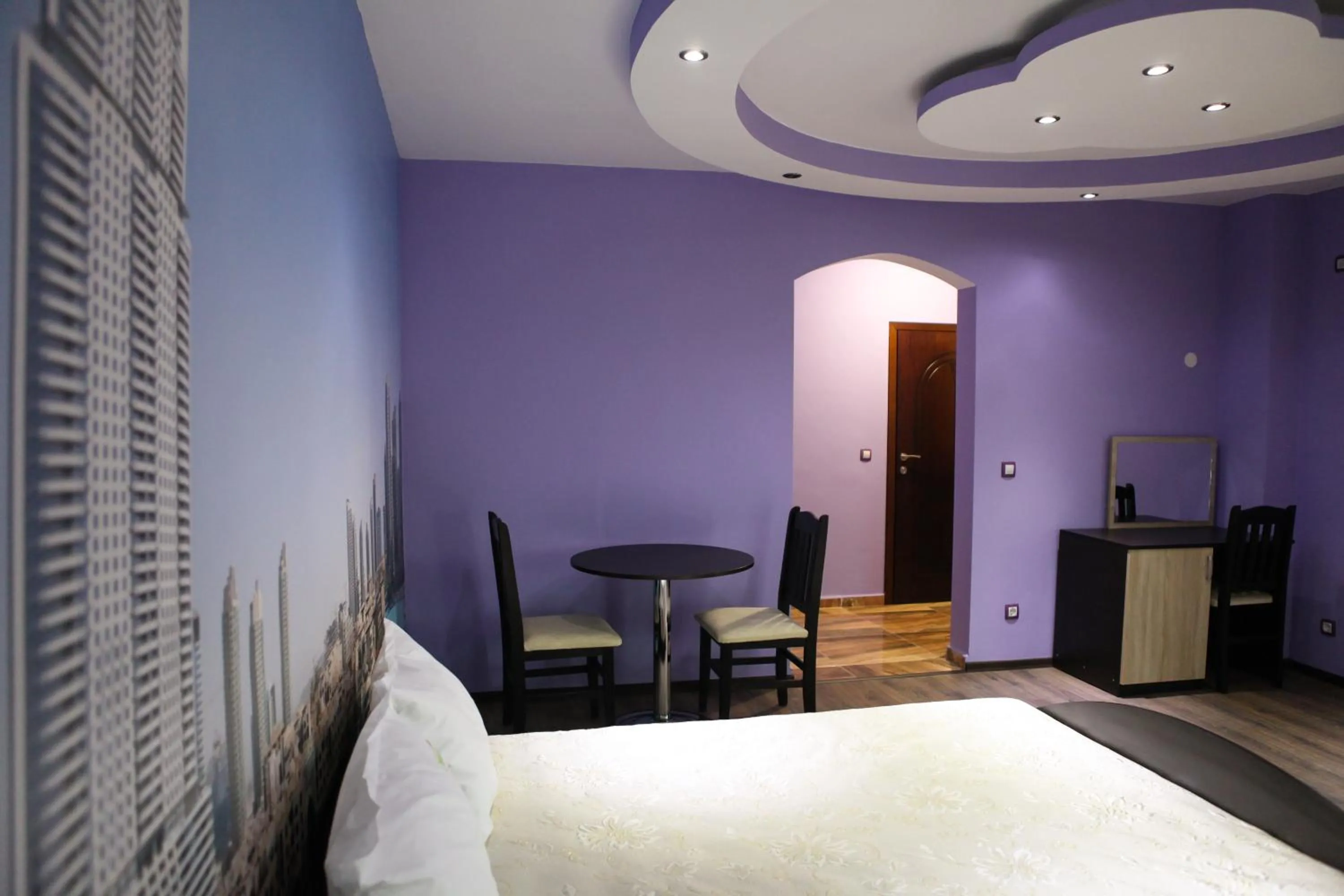 Balcony/Terrace, Bed in Meatsa Hotel