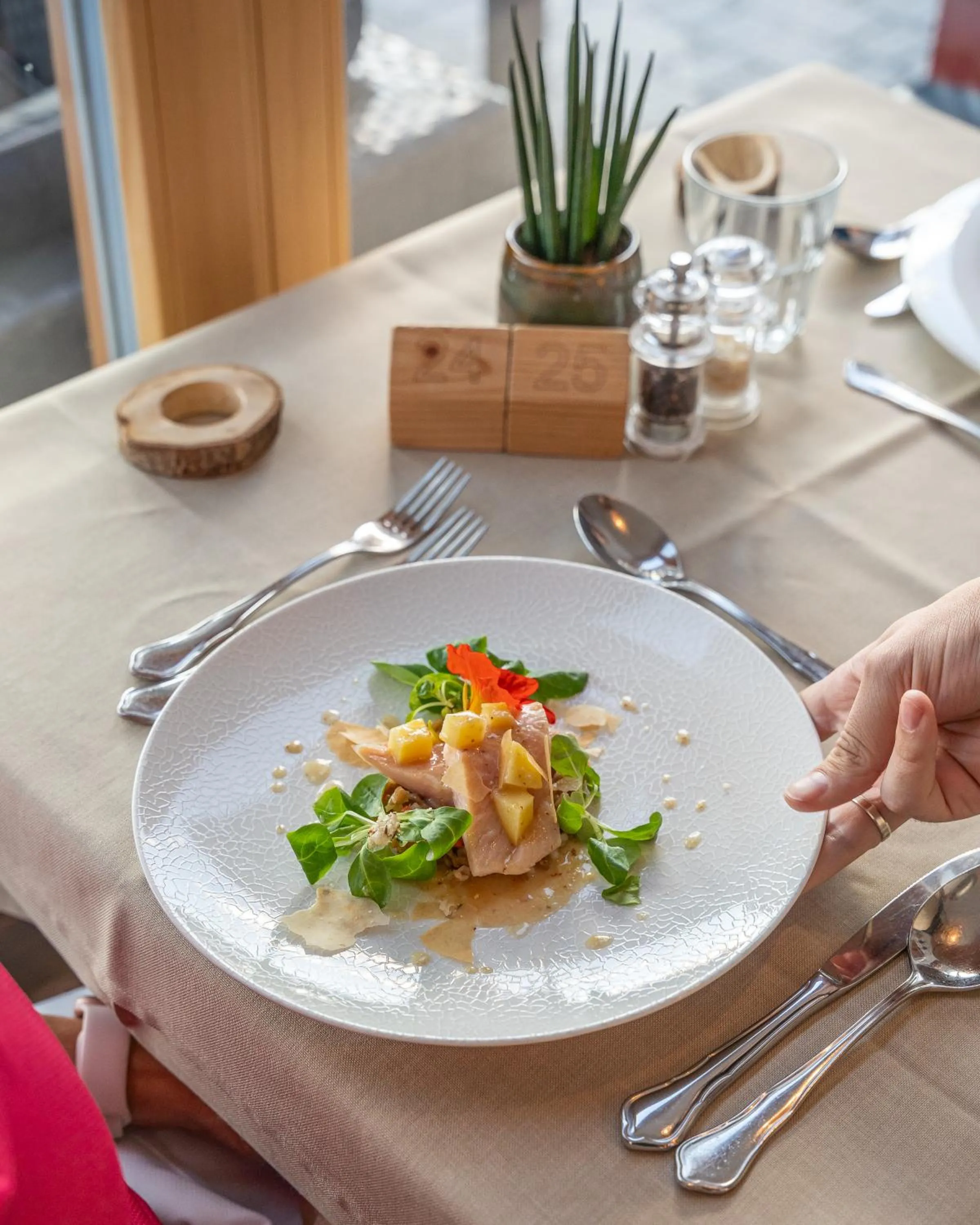 Restaurant/places to eat in Hotel Fernblick