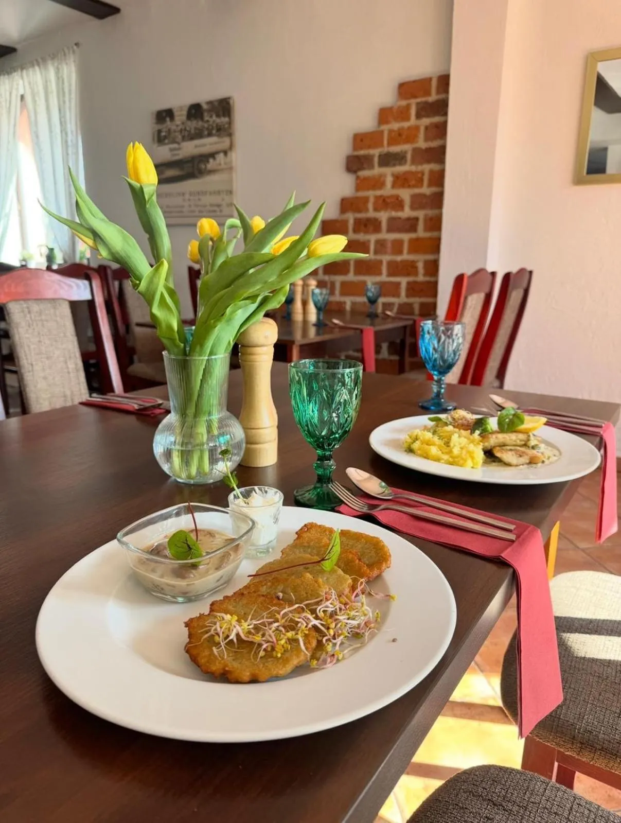 Restaurant/places to eat in Hotel Kopernik