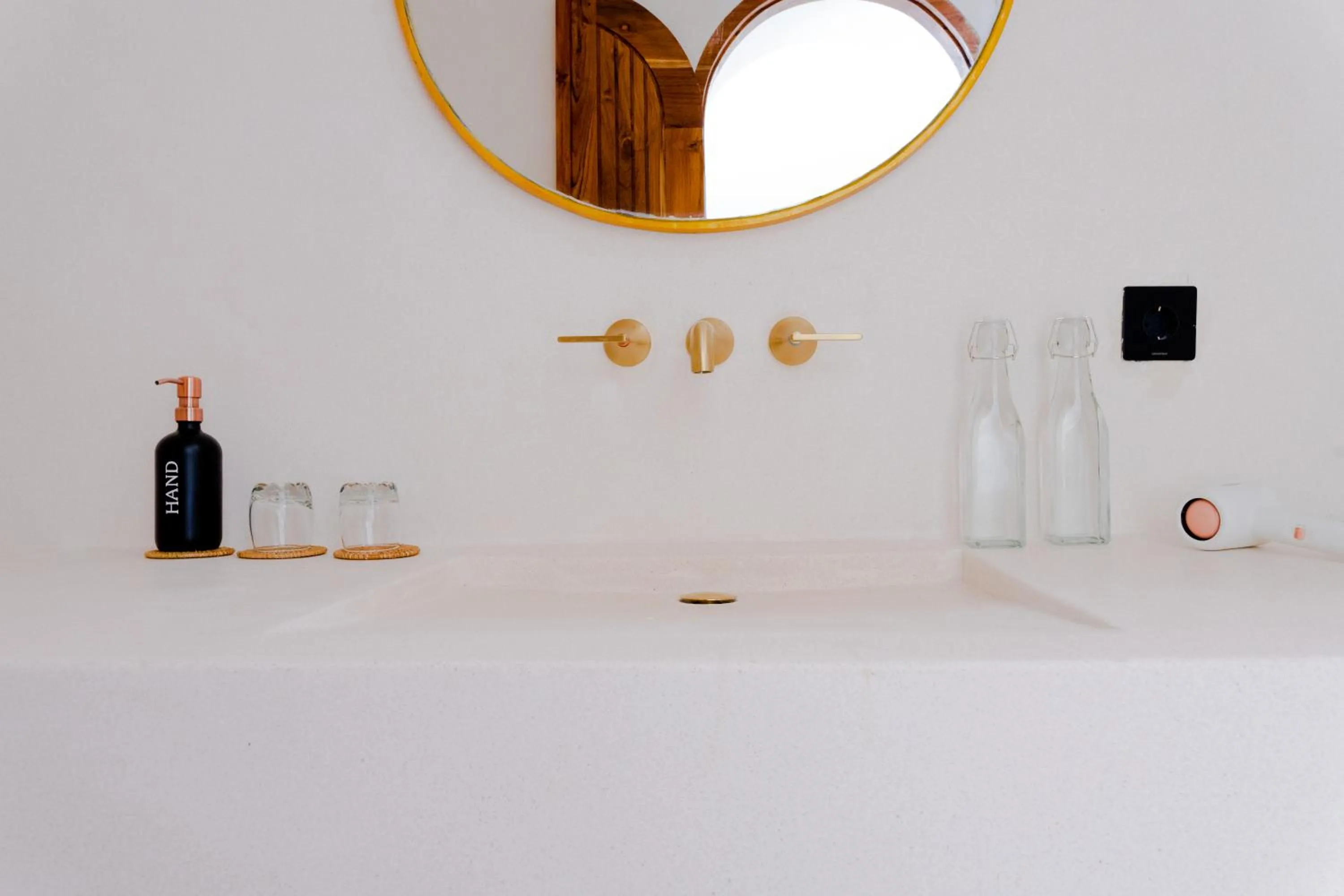 Gili Inlander Boutique Hotel - Adults Only - Newly Renovated