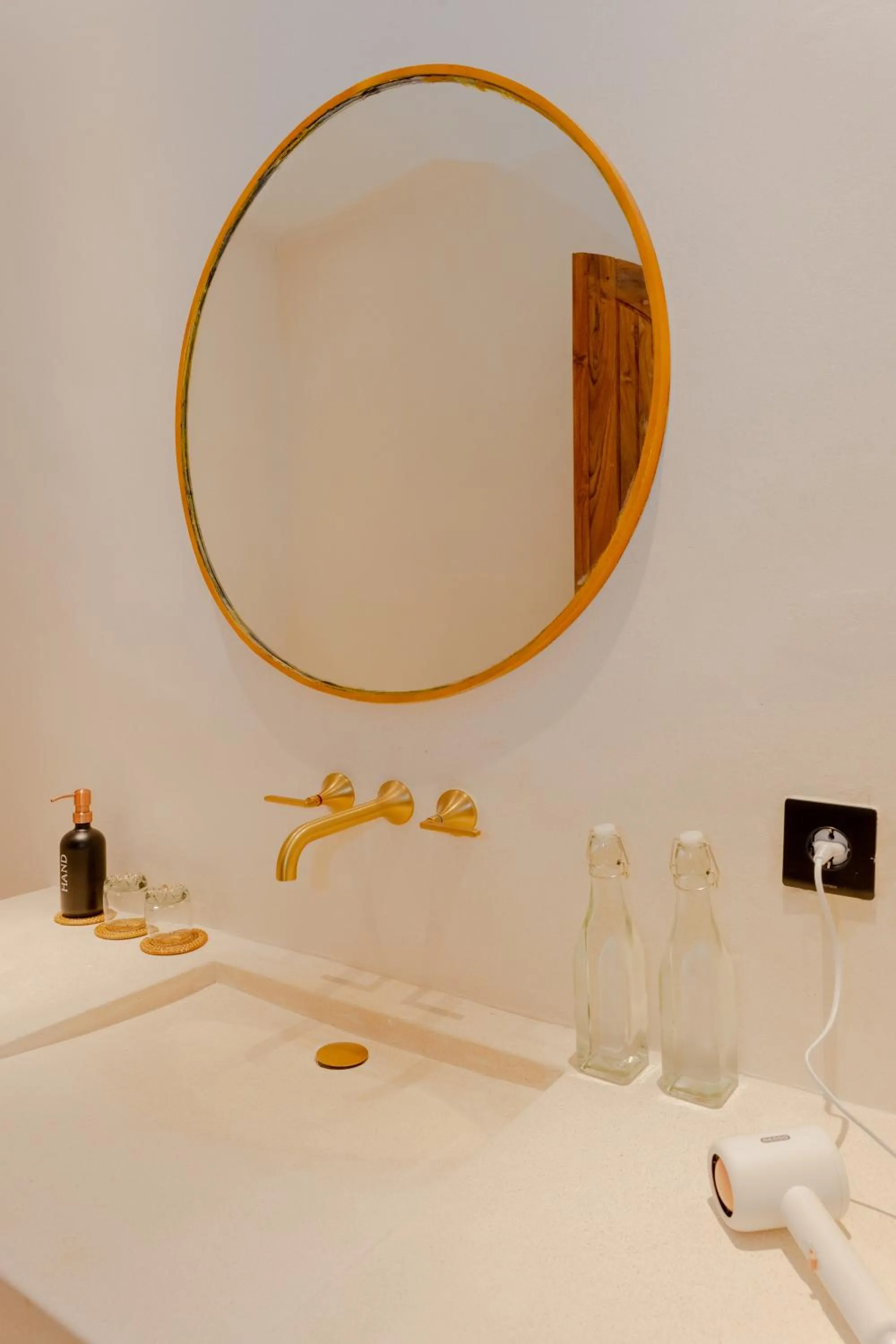 Gili Inlander Boutique Hotel - Adults Only - Newly Renovated