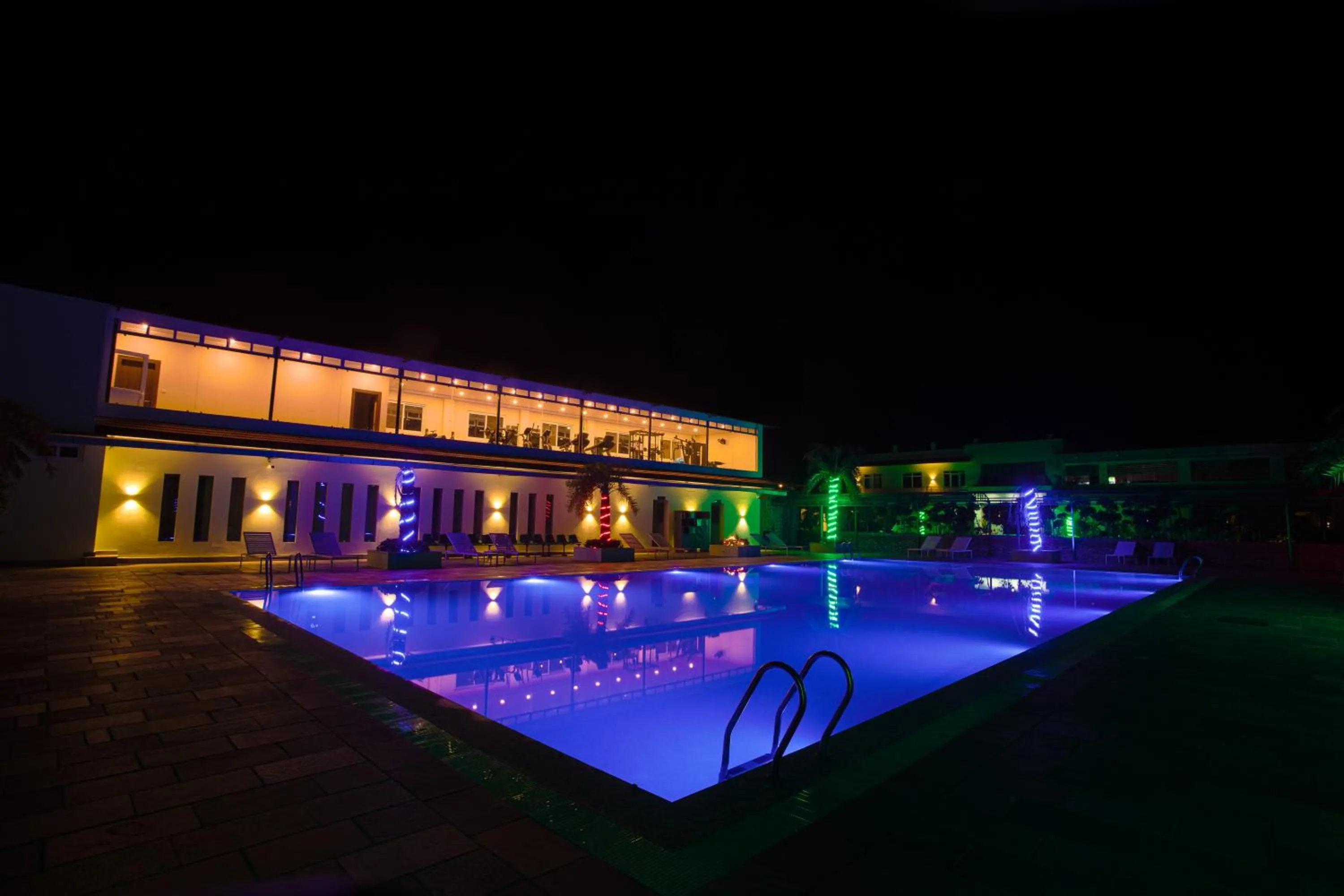 Swimming pool in Lumbini Green Resort