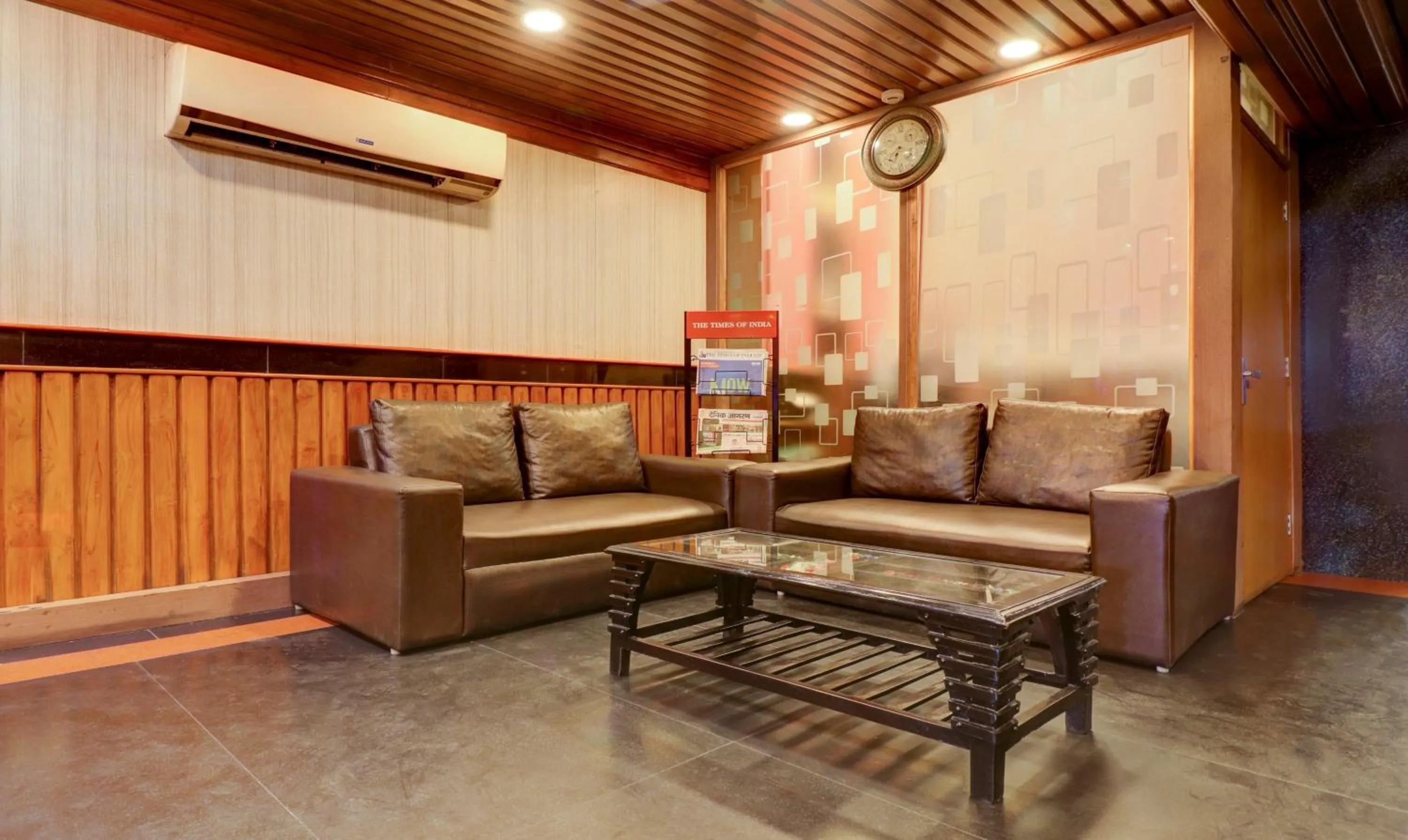 Seating area in Treebo Calista, Patel Nagar