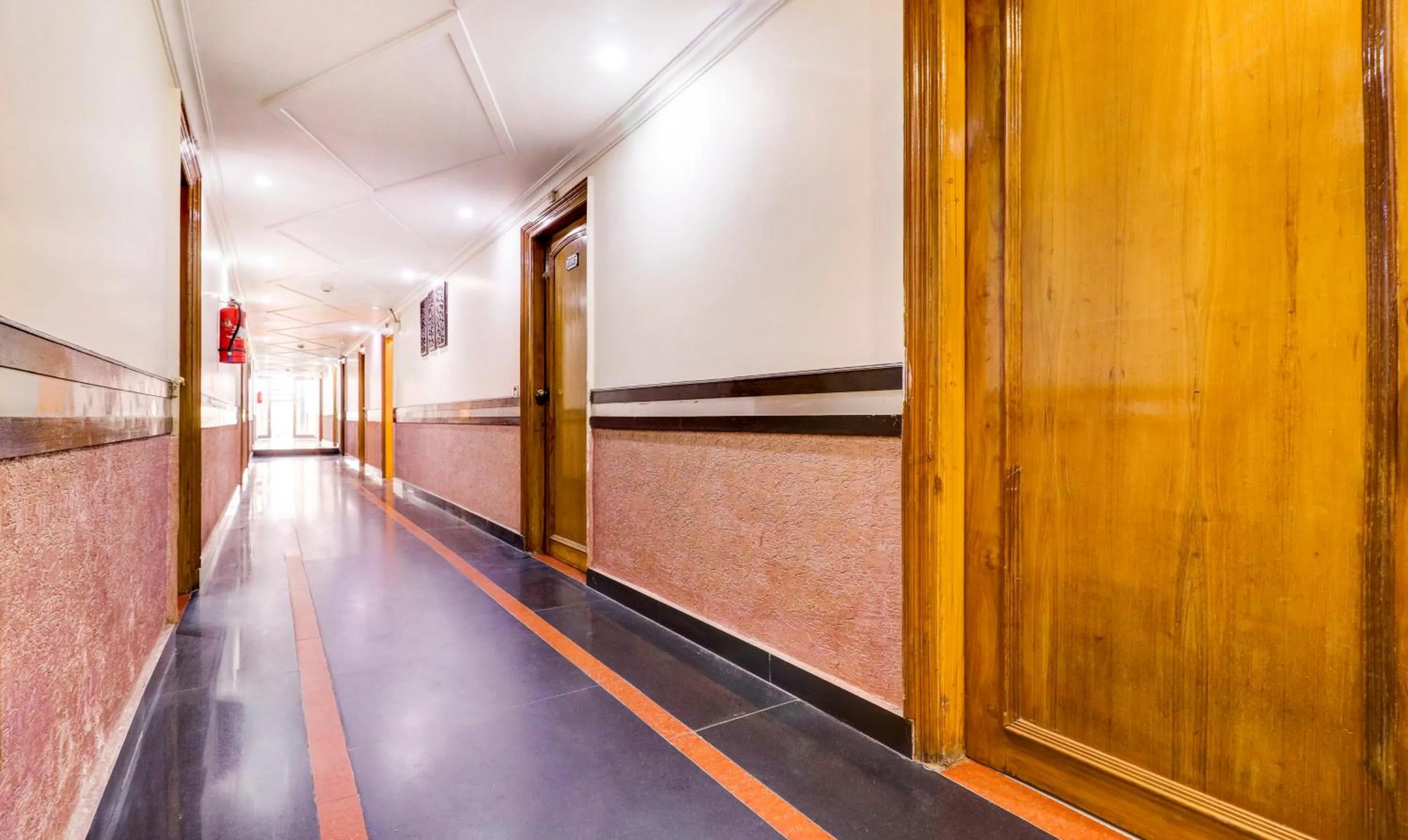 Lobby or reception in Treebo Calista, Patel Nagar