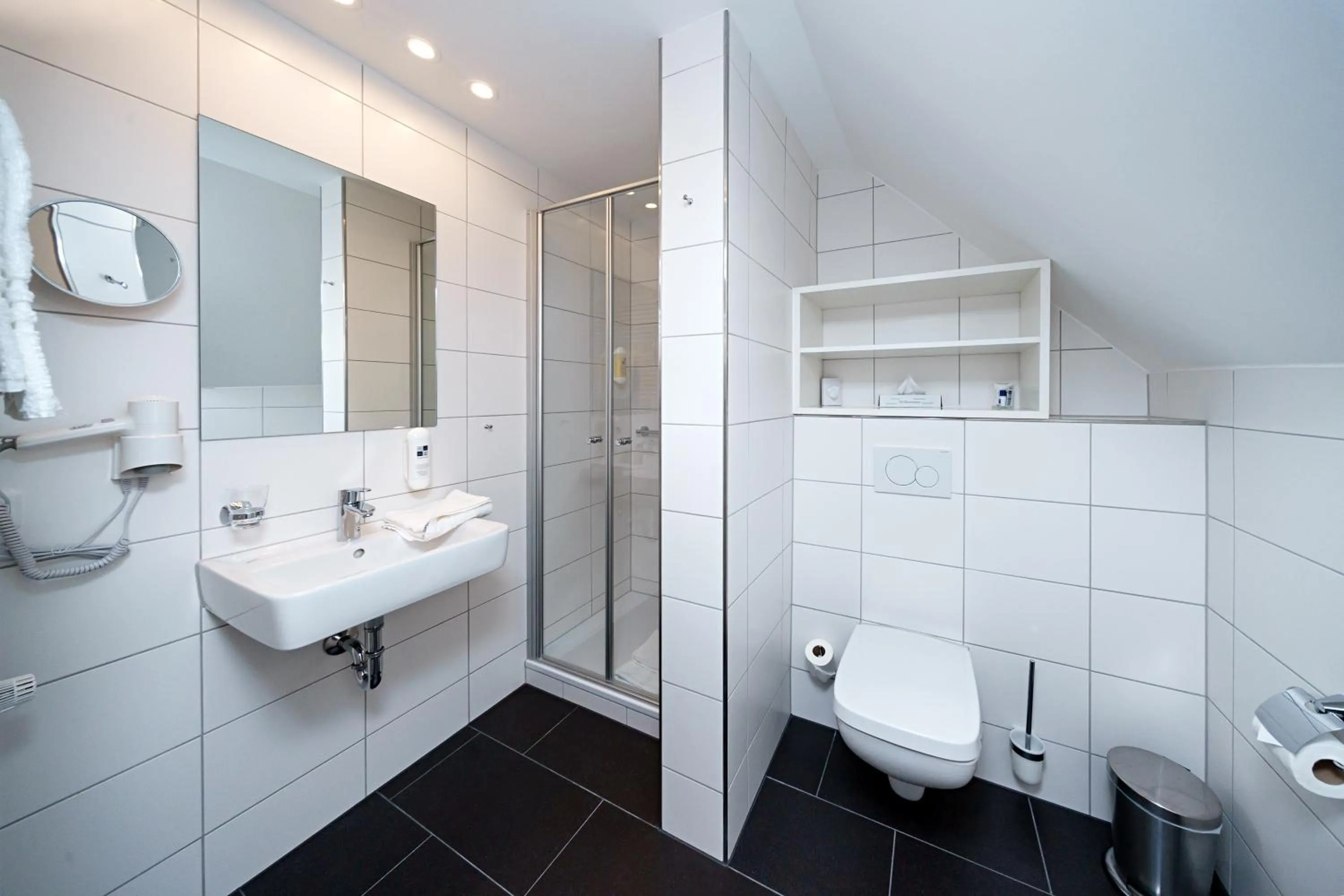 Bathroom in Parkhotel Pyrmont