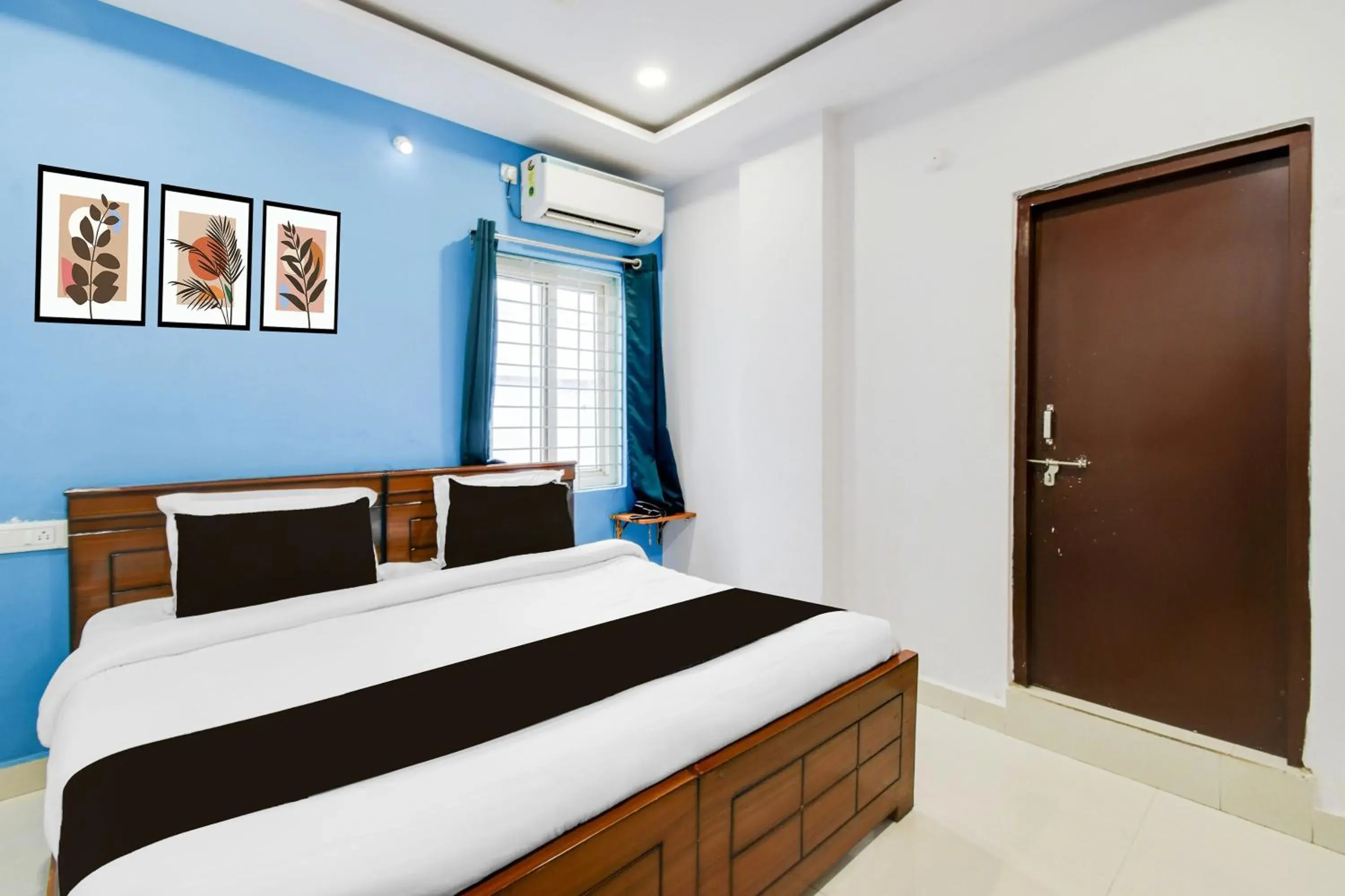 Bedroom, Bed in Super Townhouse Hitech City Madhapur Bedroom, Bed in Super Townhouse Hitech City Madhapur