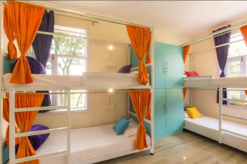 Bed in goSTOPS Bir, Landing Site