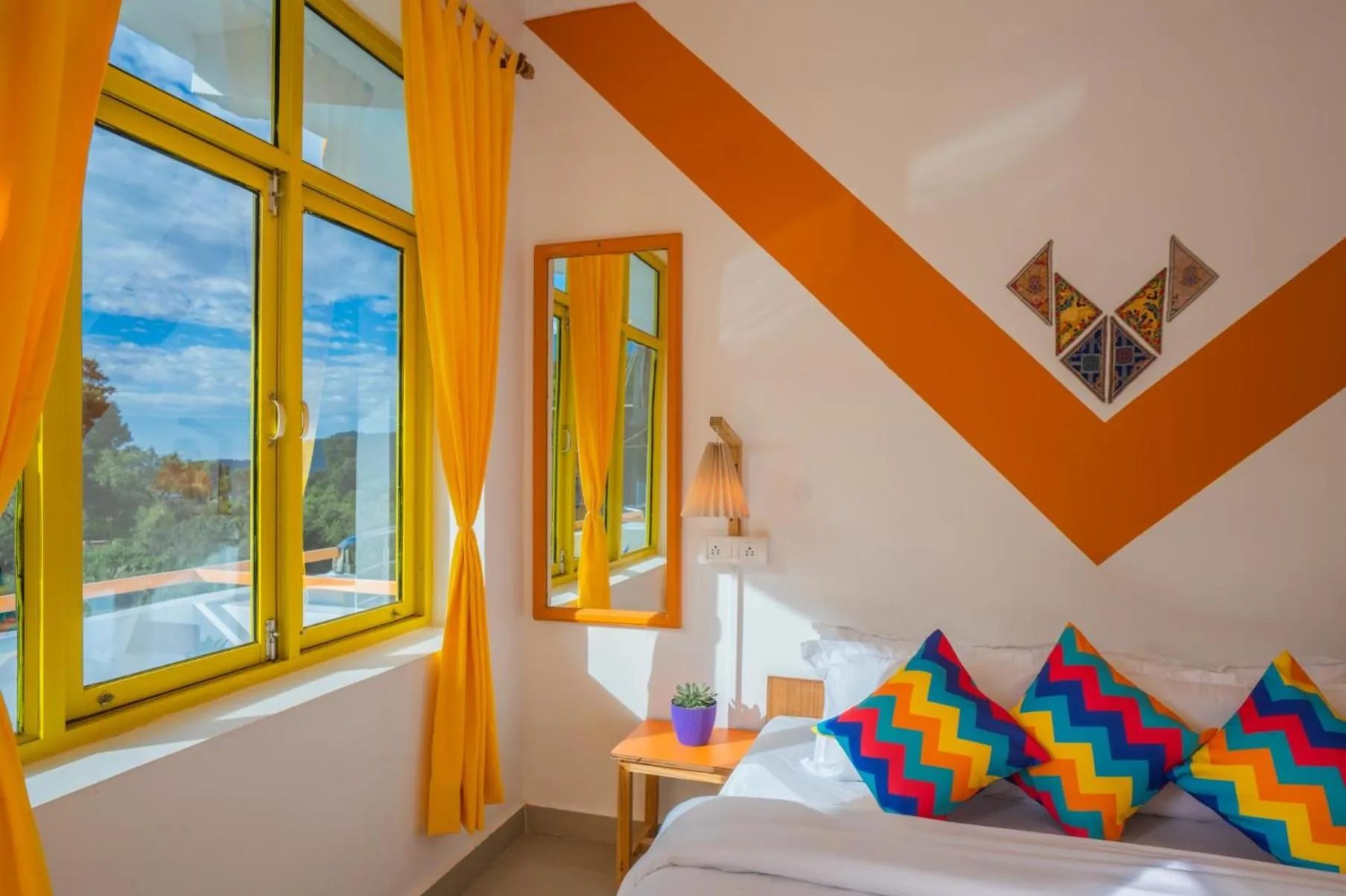 Bed in goSTOPS Bir, Landing Site