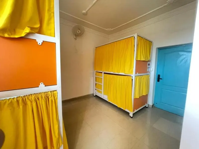 Bedroom in goSTOPS Bir, Landing Site