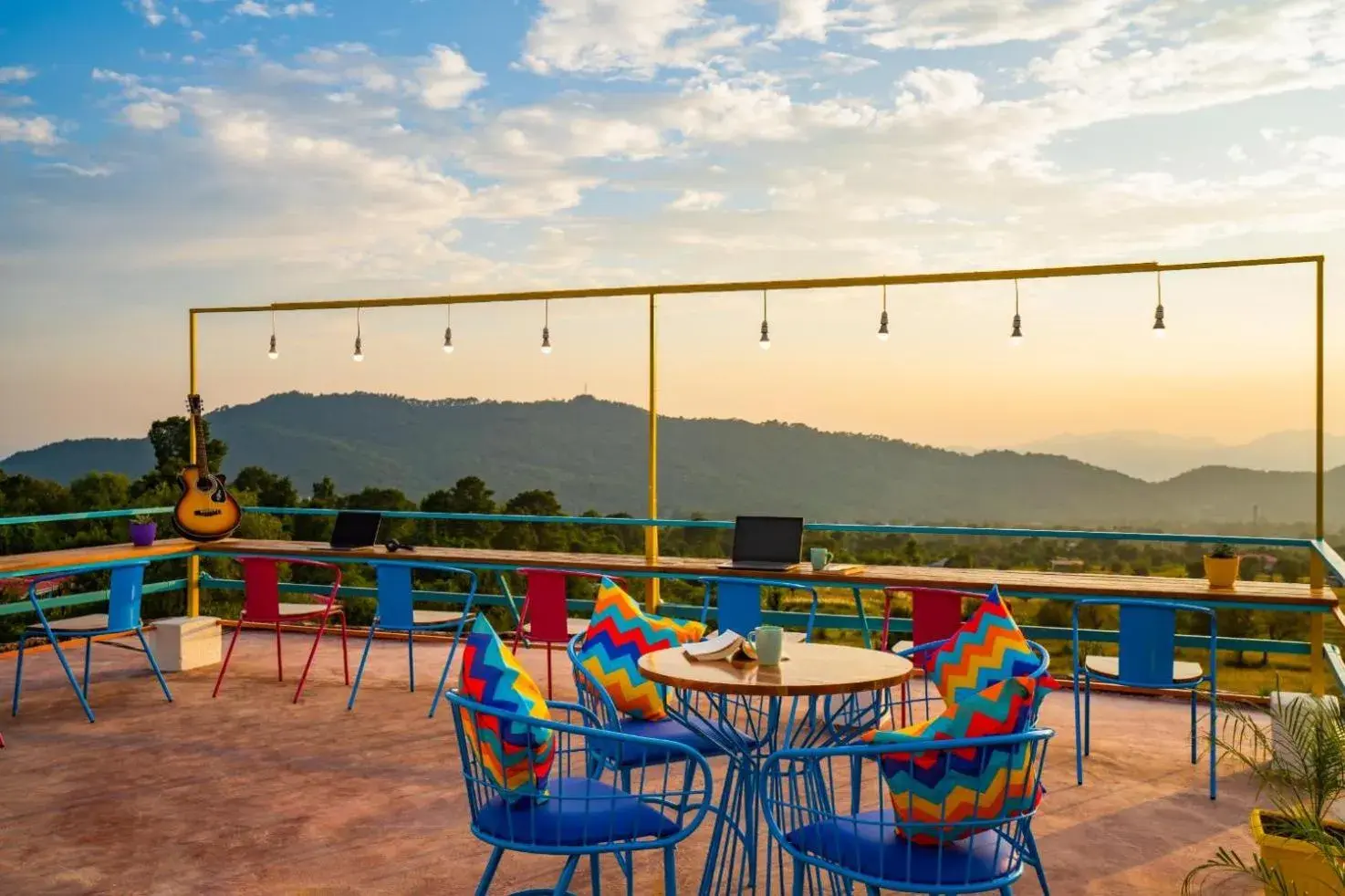 View (from property/room) in goSTOPS Bir, Landing Site View (from property/room) in goSTOPS Bir, Landing Site