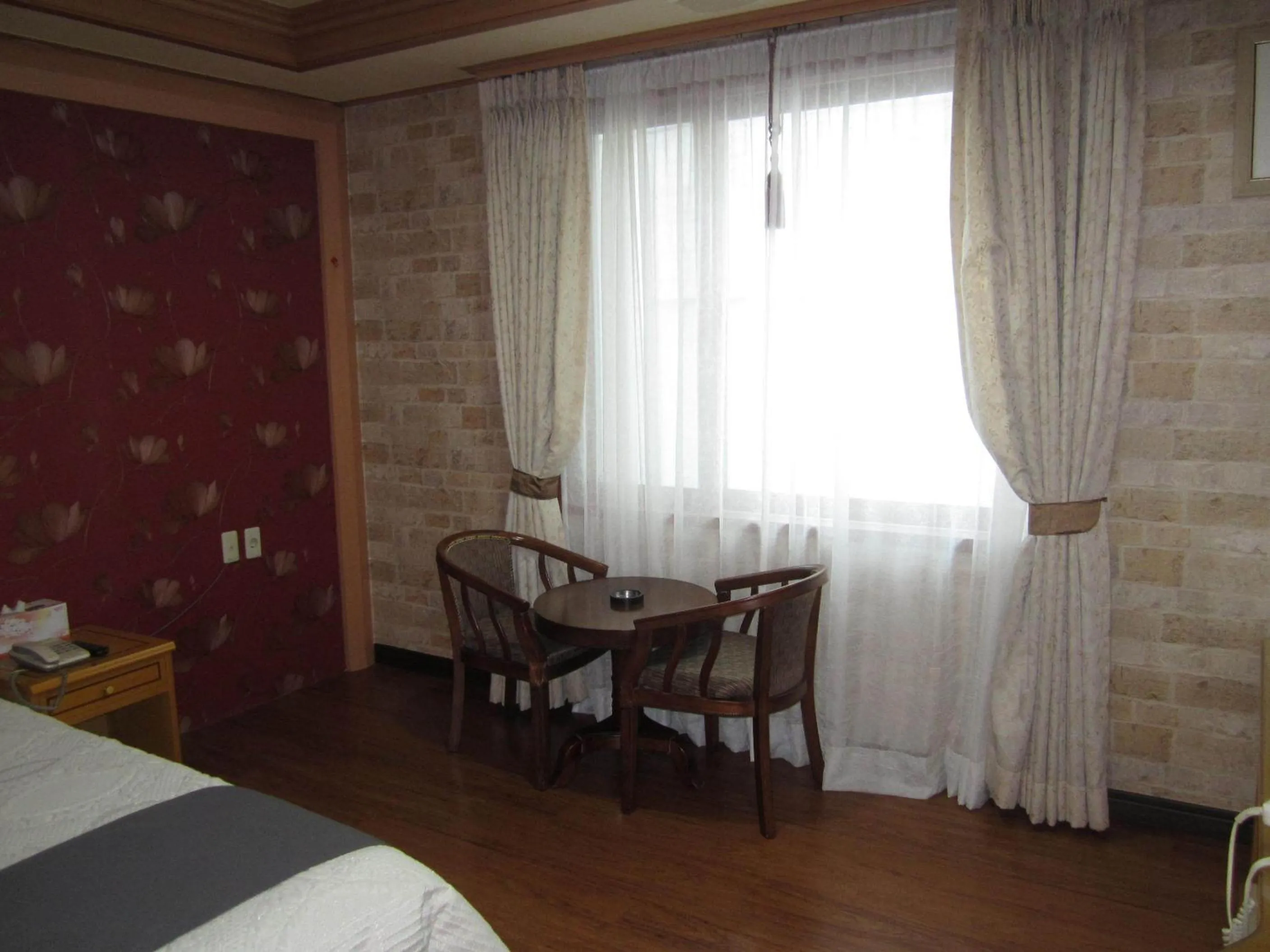 Photo of the whole room in Jeju Olleh Hotel