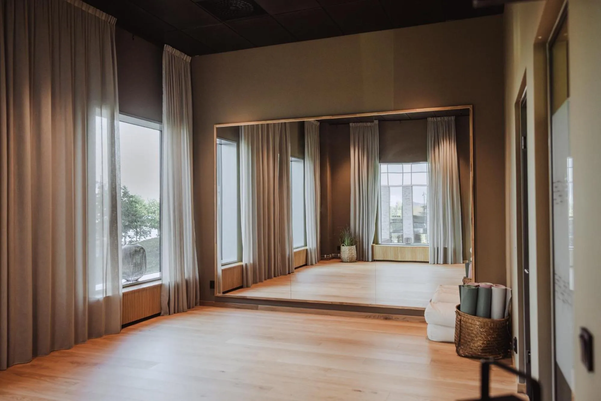 Fitness centre/facilities, Bed in Clarion Hotel The Pier