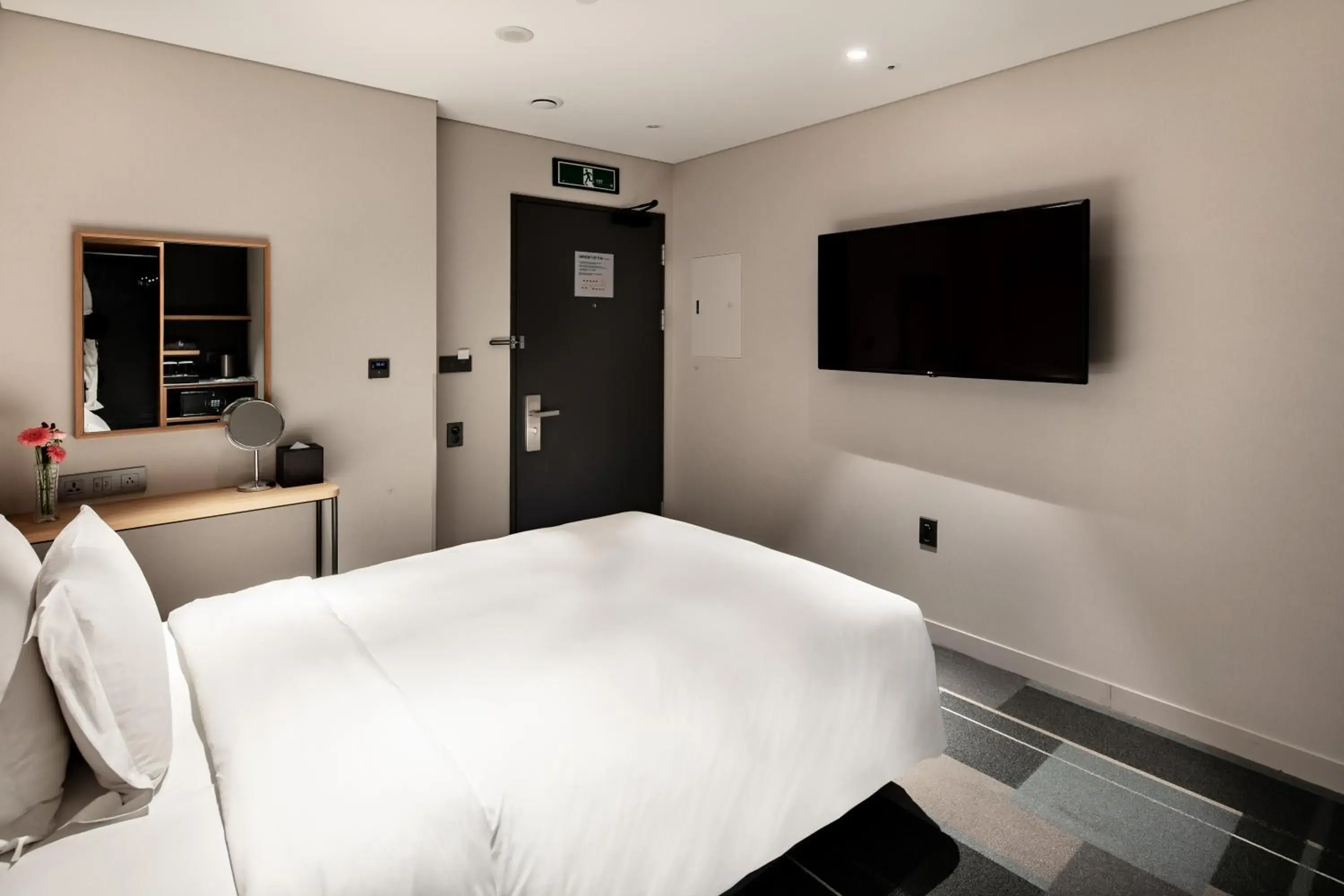 Photo of the whole room, Bed in G3 Hotel Chungmuro Photo of the whole room, Bed in G3 Hotel Chungmuro