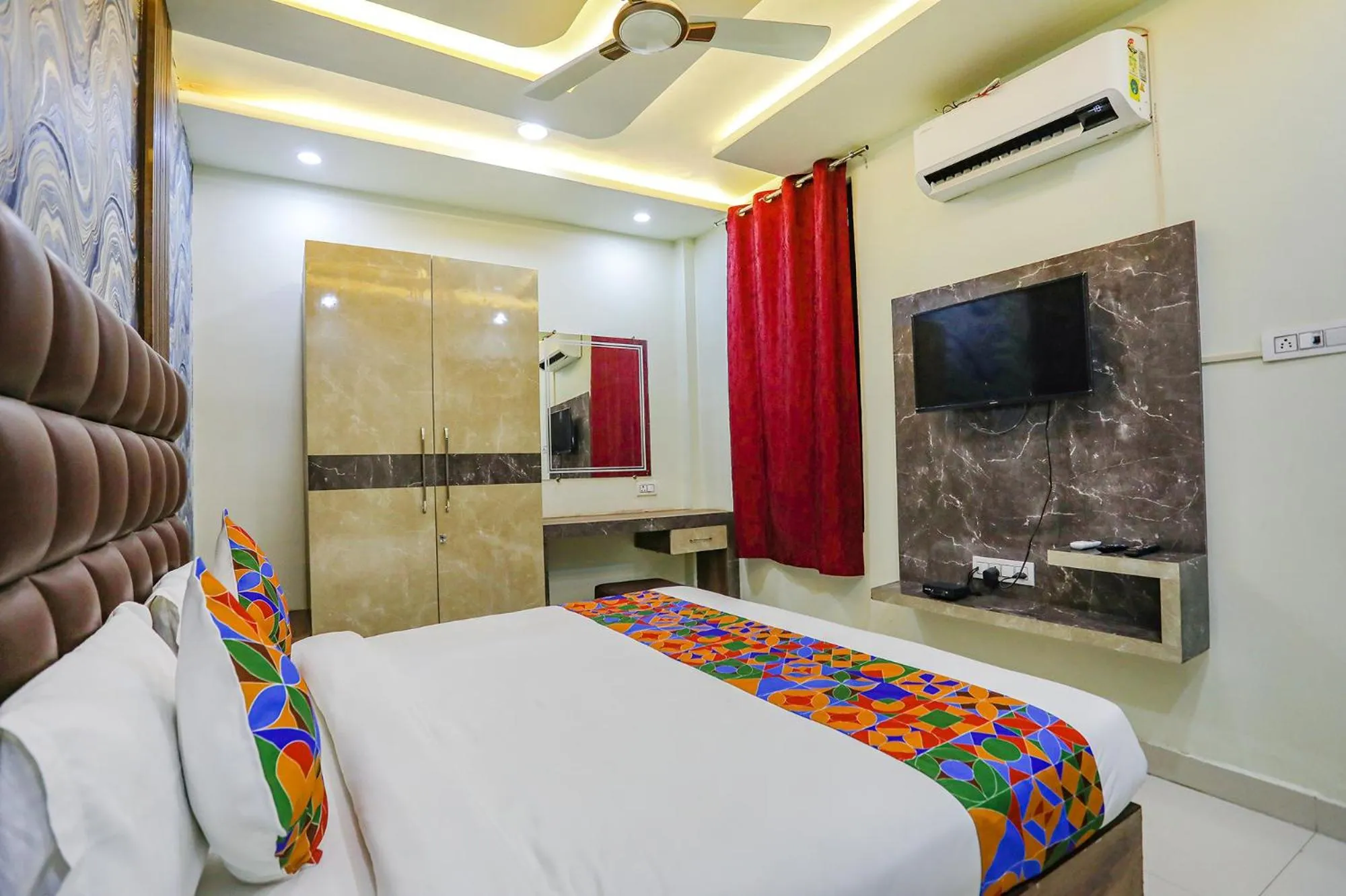 Bed in FabHotel Naman