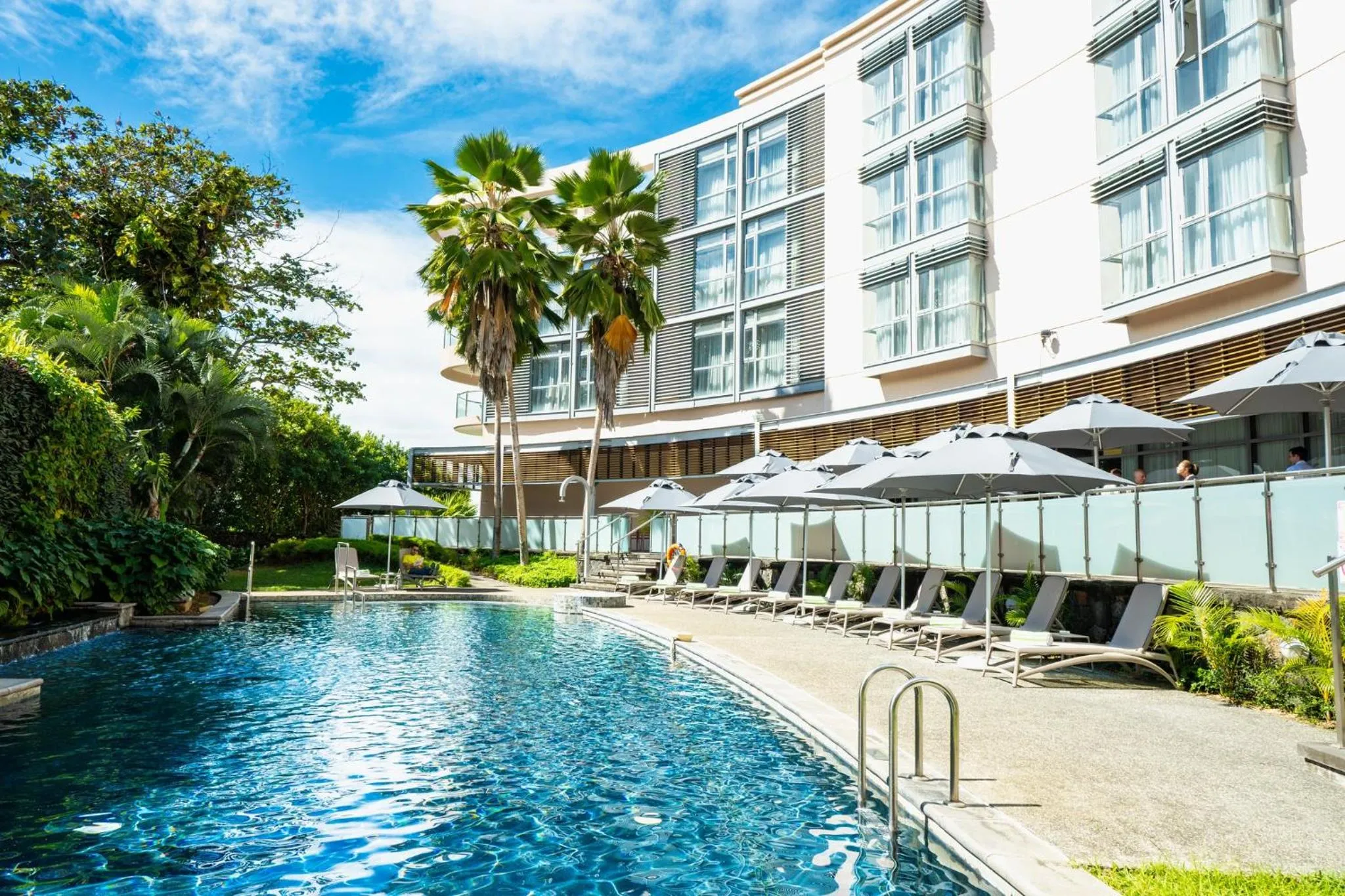 Swimming pool in Holiday Inn Mauritius Mon Trésor by IHG