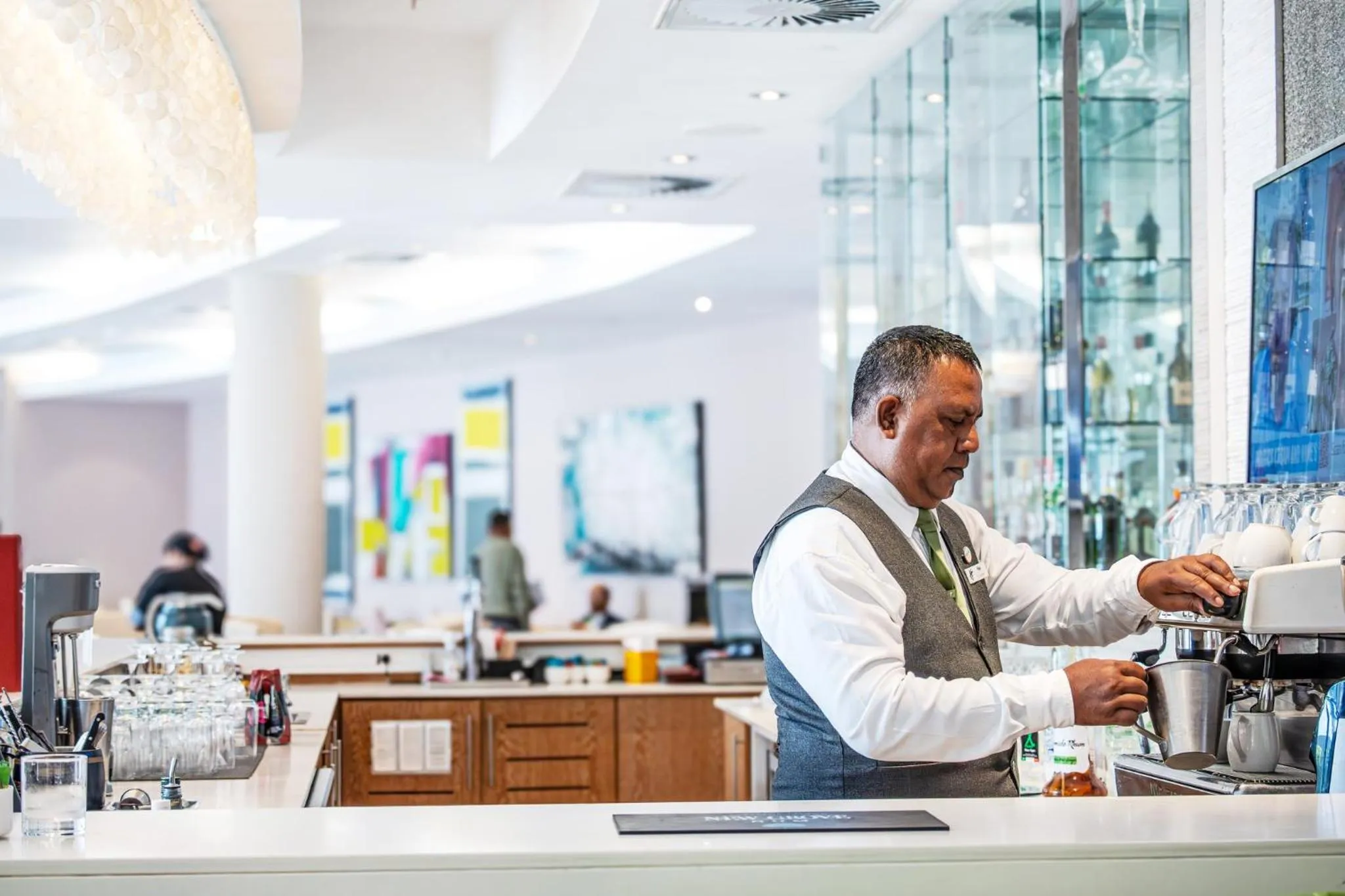 Lounge or bar in Holiday Inn Mauritius Mon Trésor by IHG