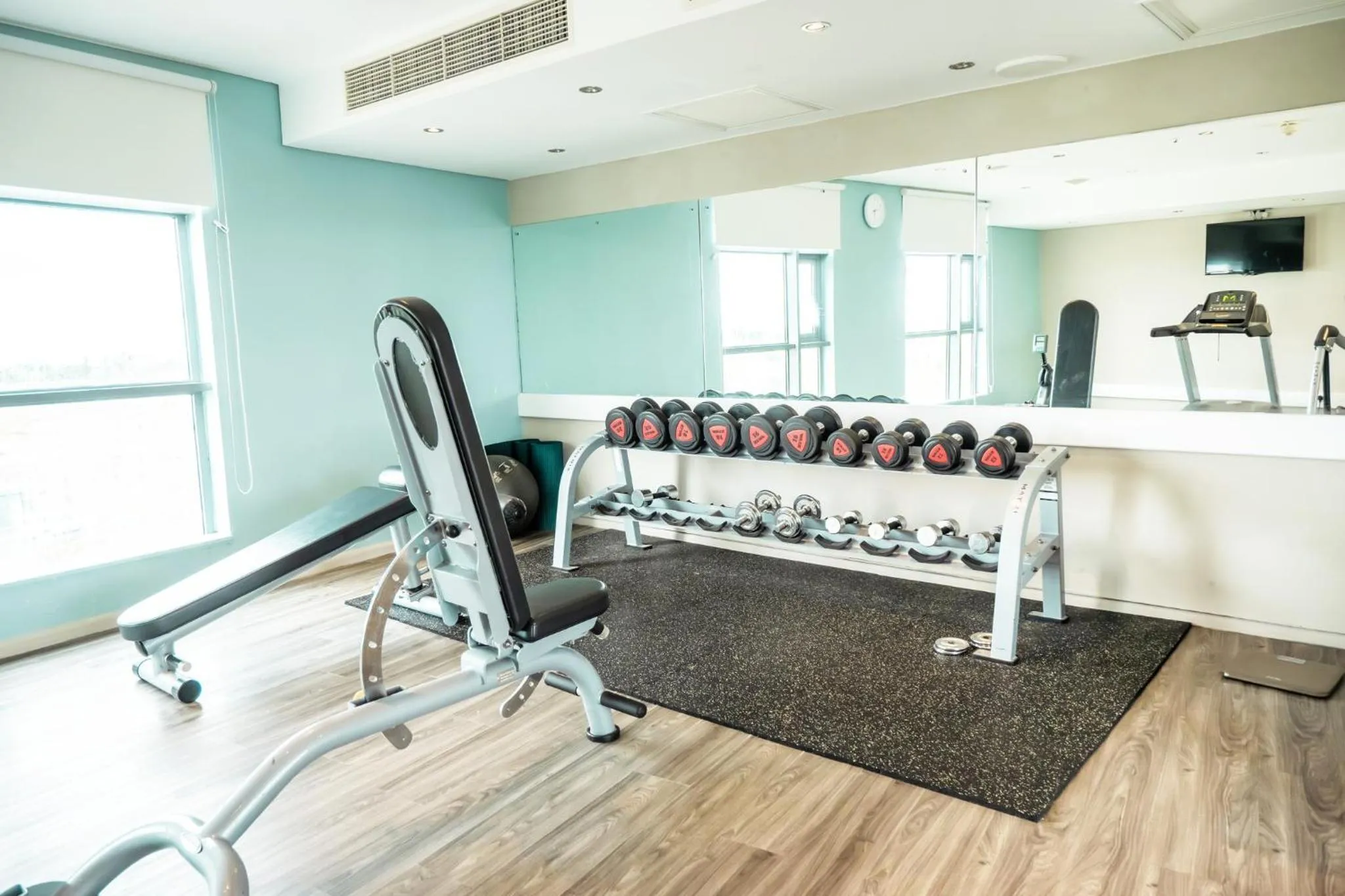 Fitness centre/facilities in Holiday Inn Mauritius Mon Trésor by IHG