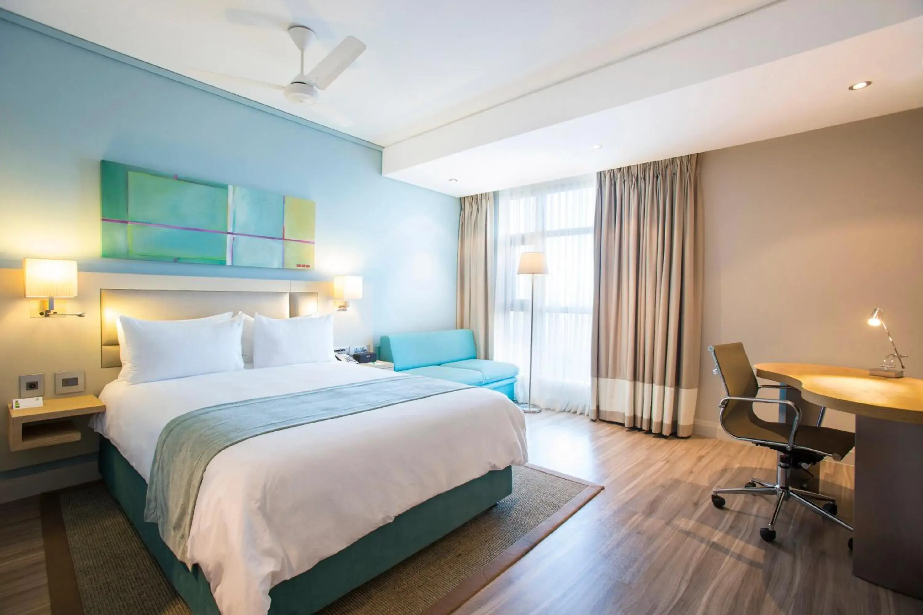 Bedroom, Bed in Holiday Inn Mauritius Mon Trésor, an IHG Hotel