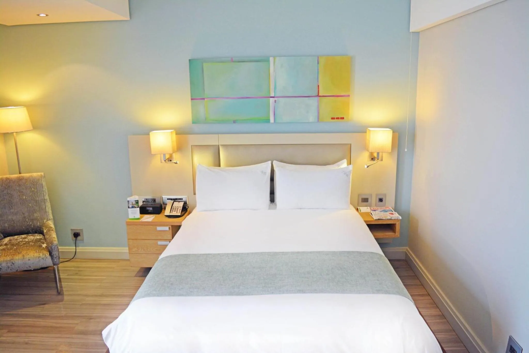 Photo of the whole room, Bed in Holiday Inn Mauritius Mon Trésor by IHG