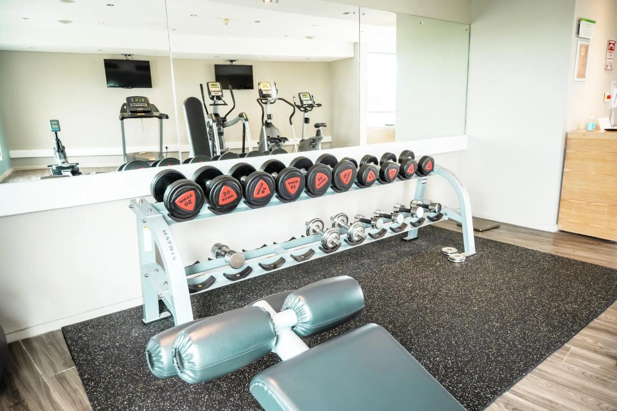 Fitness centre/facilities in Holiday Inn Mauritius Mon Trésor by IHG