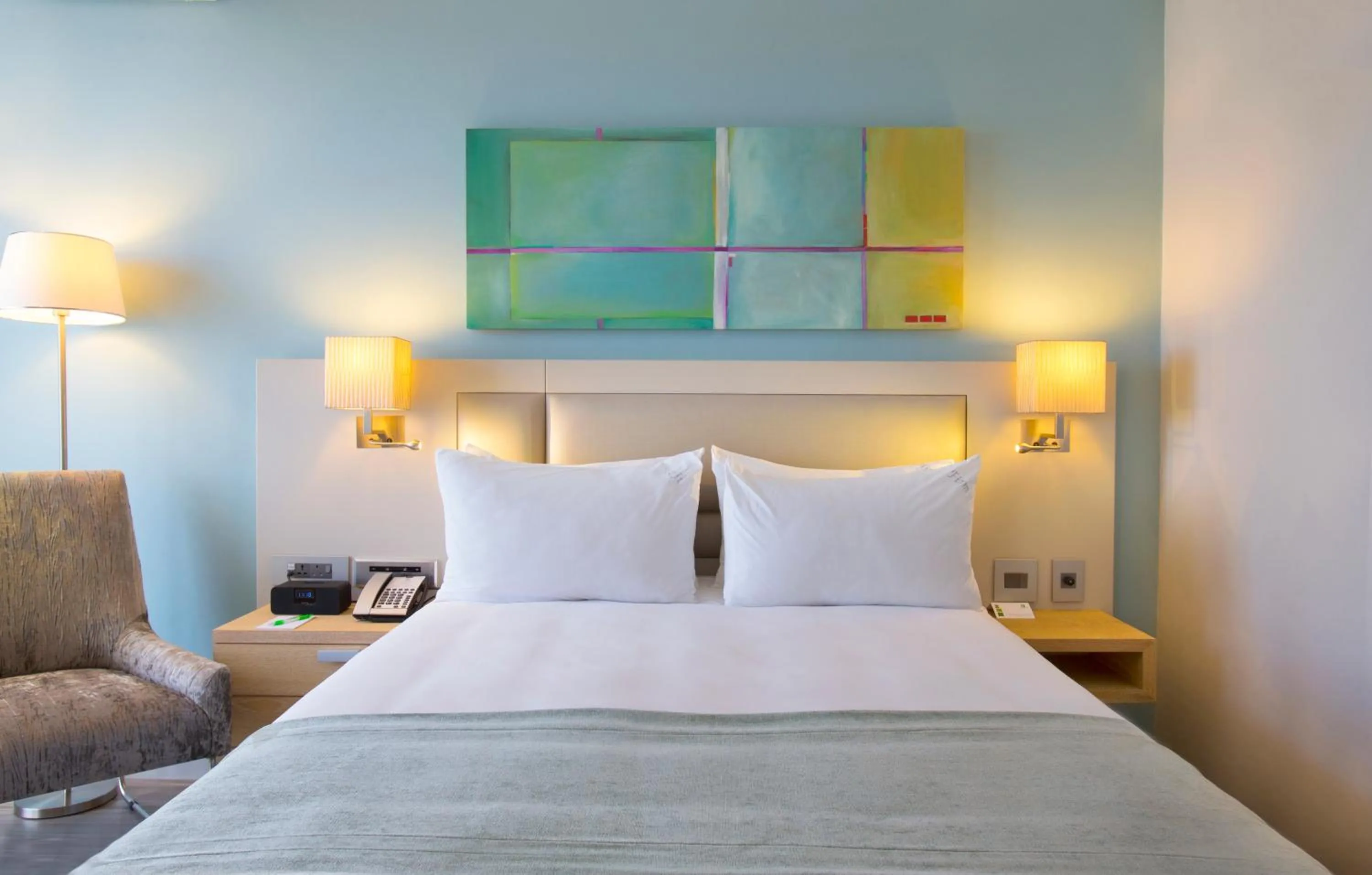 Bed in Holiday Inn Mauritius Mon Trésor by IHG