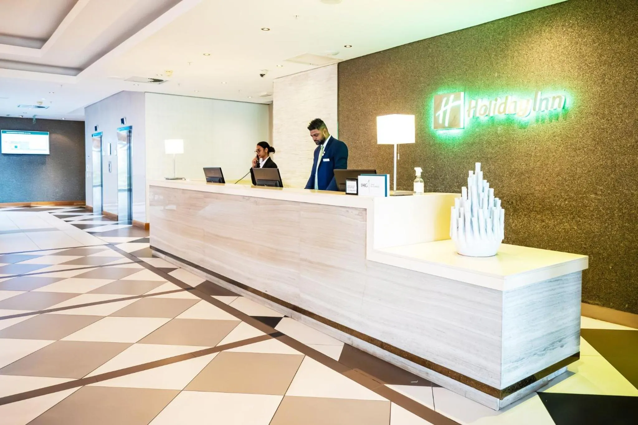 Property building in Holiday Inn Mauritius Mon Trésor by IHG