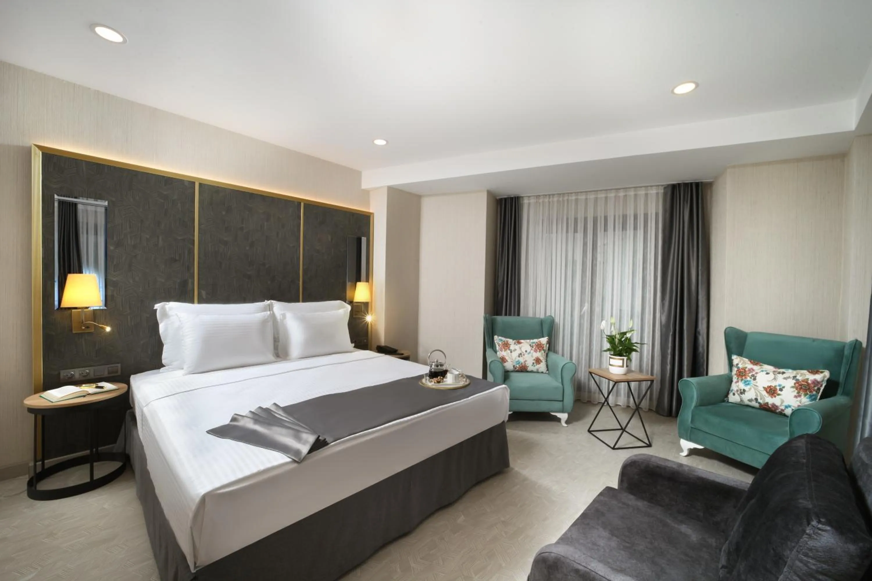 Photo of the whole room, Bed in Imagine Hotel-Special Category