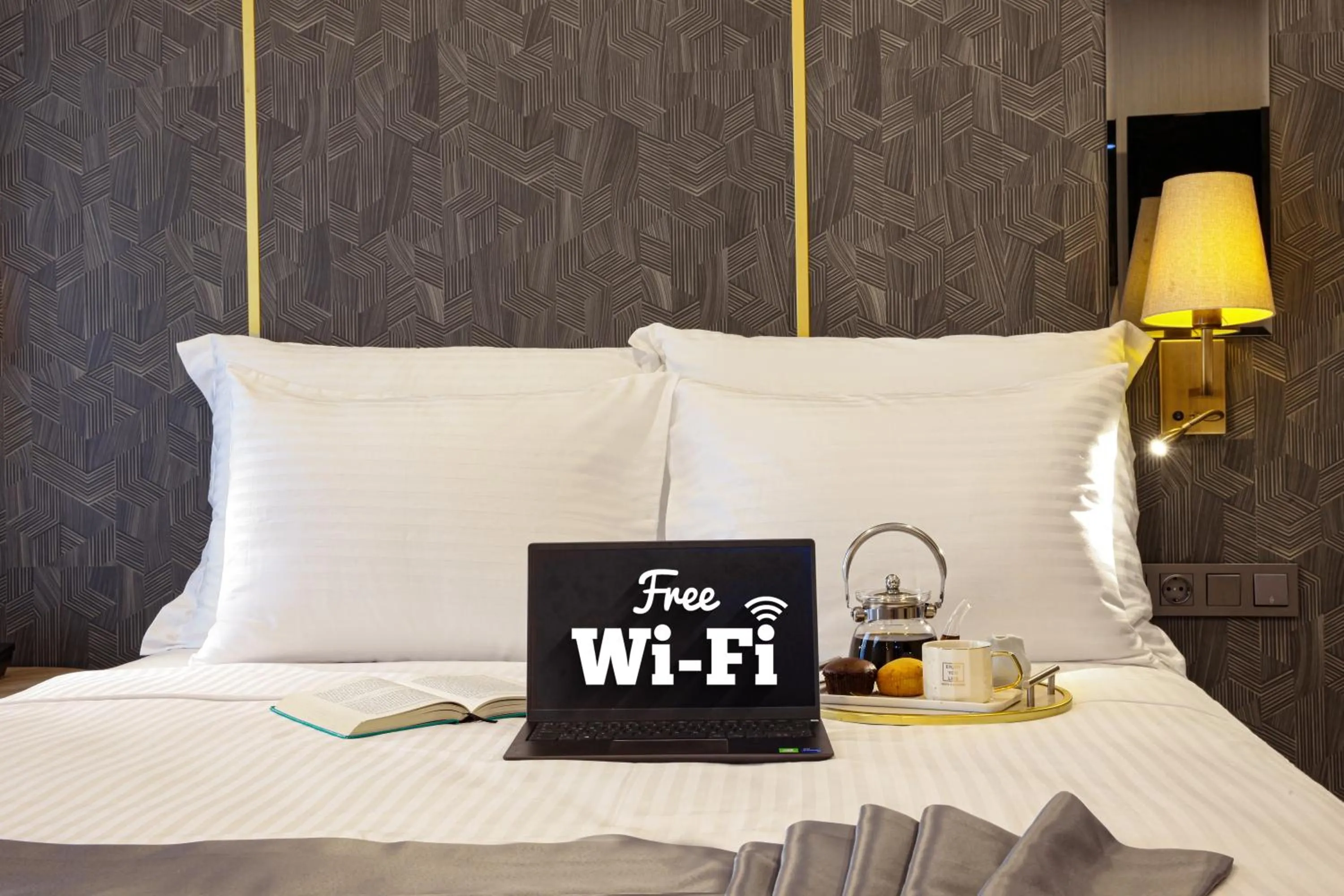 Decorative detail, Bed in Imagine Istanbul - Sultanahmet