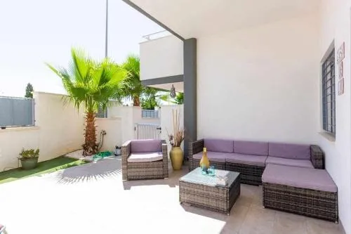 Bungalow Pink garden