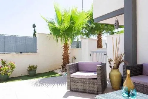 Bungalow Pink garden