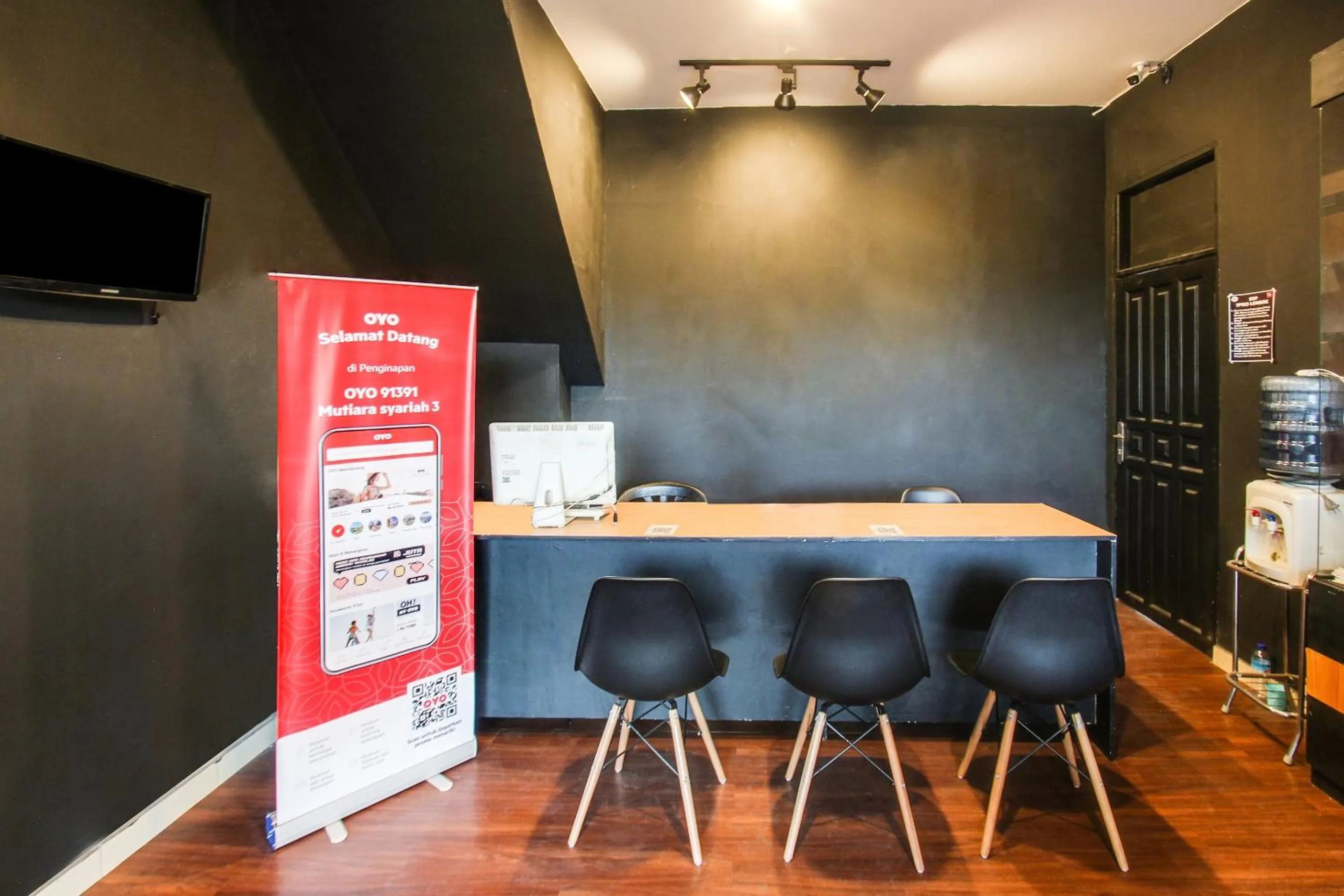 Lobby or reception in OYO 91391 Mutiara Syariah 3