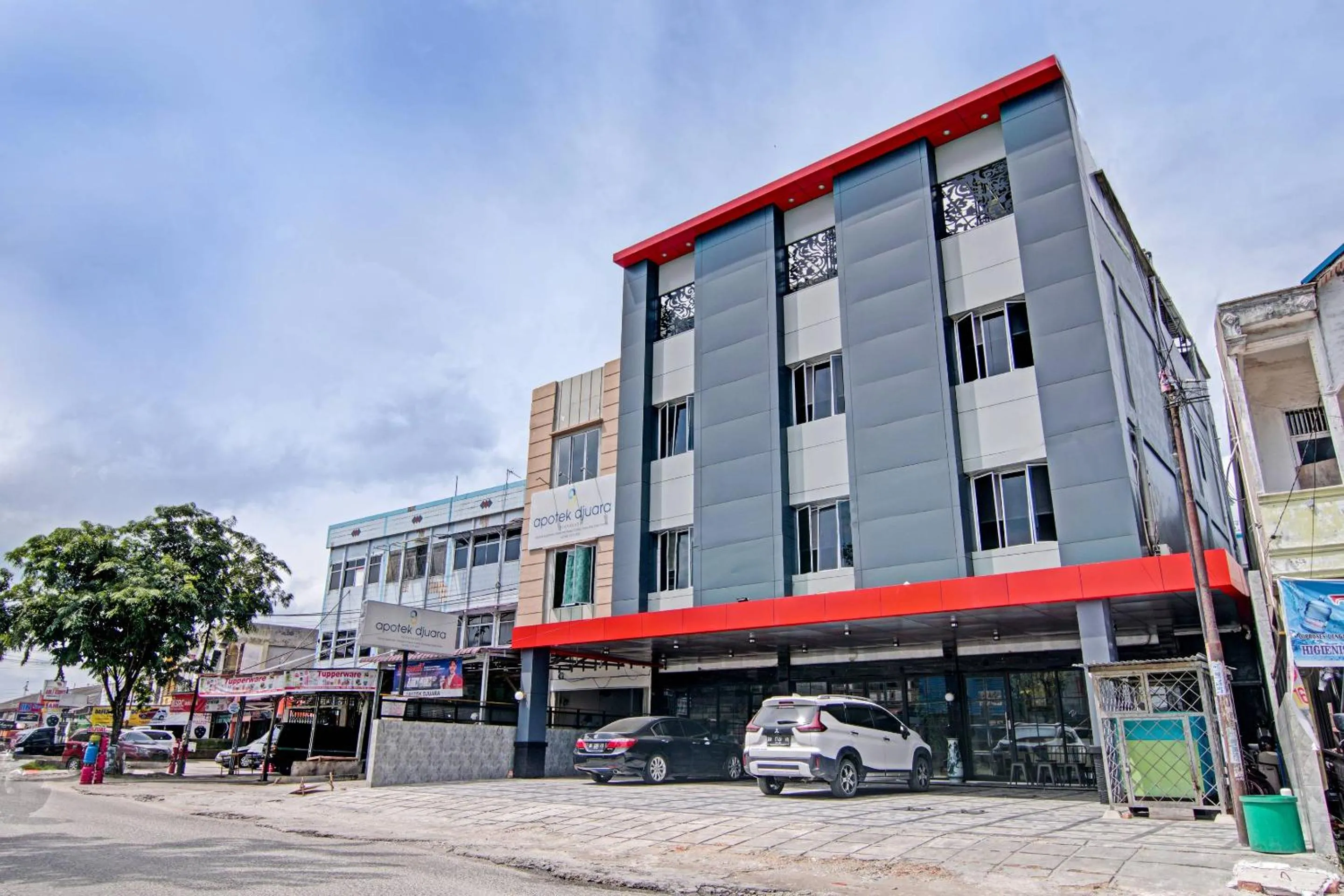 Facade/entrance in Collection O 91397 Tasqya Costel Syariah