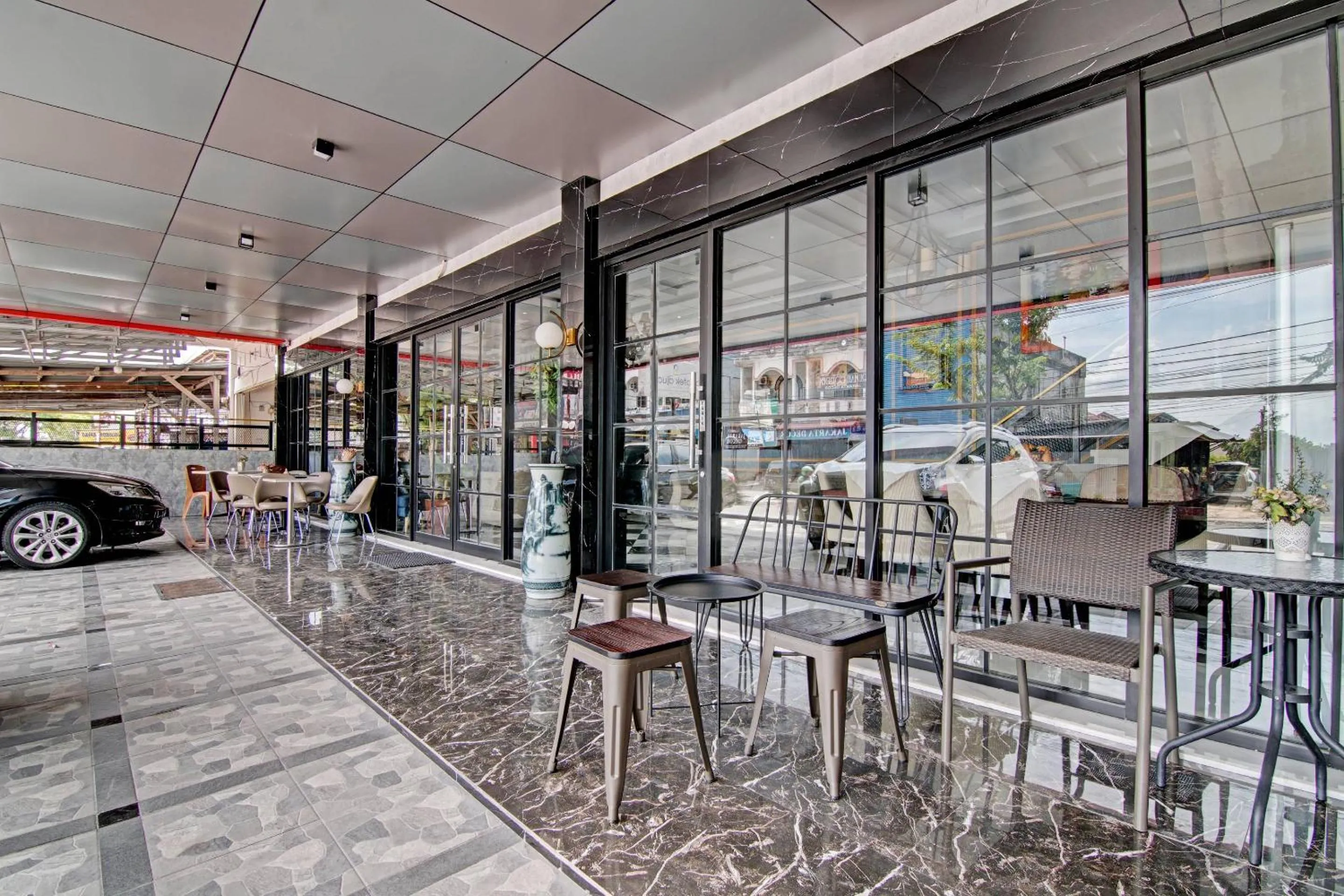 Restaurant/places to eat in Collection O 91397 Tasqya Costel Syariah