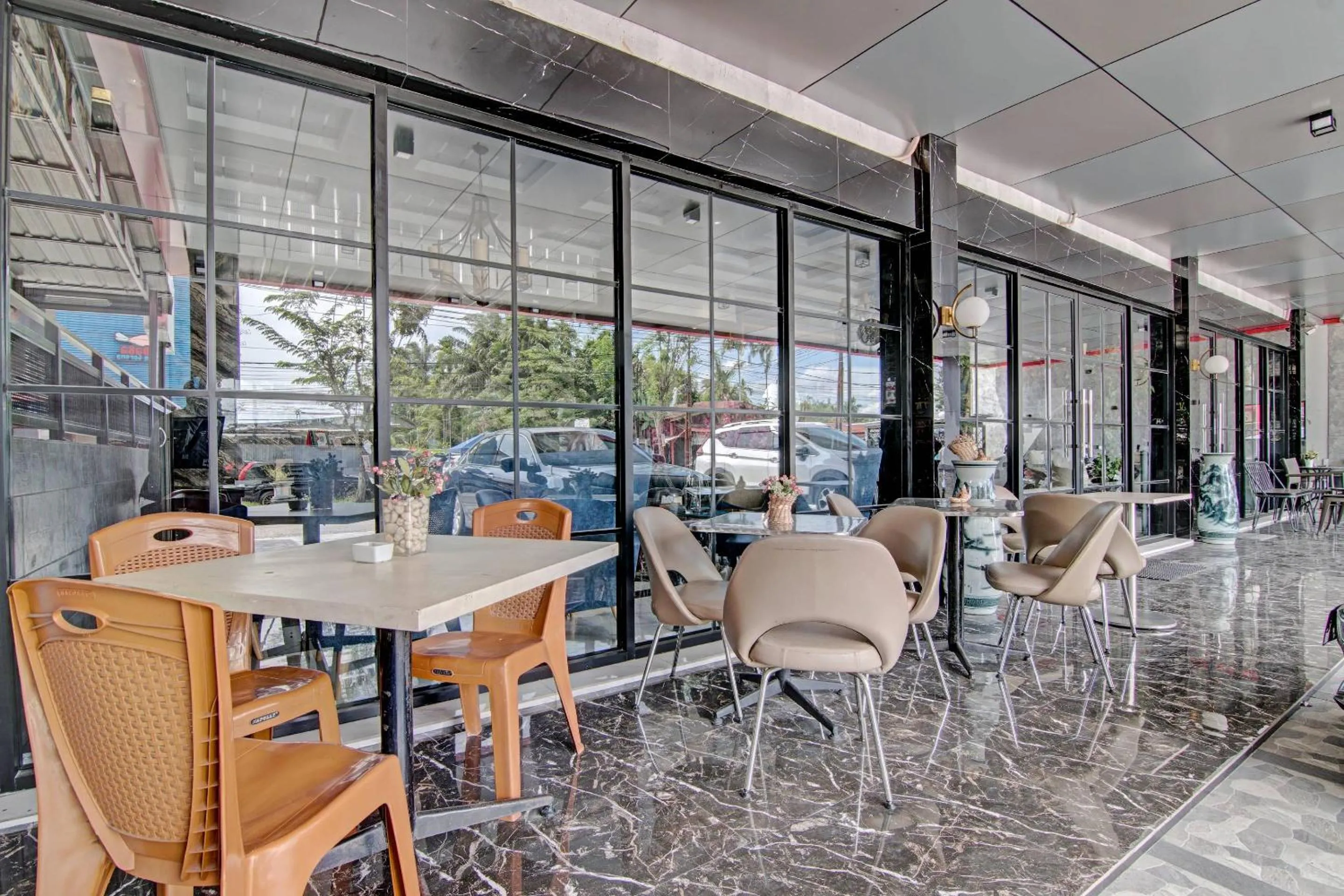 Restaurant/places to eat in Collection O 91397 Tasqya Costel Syariah