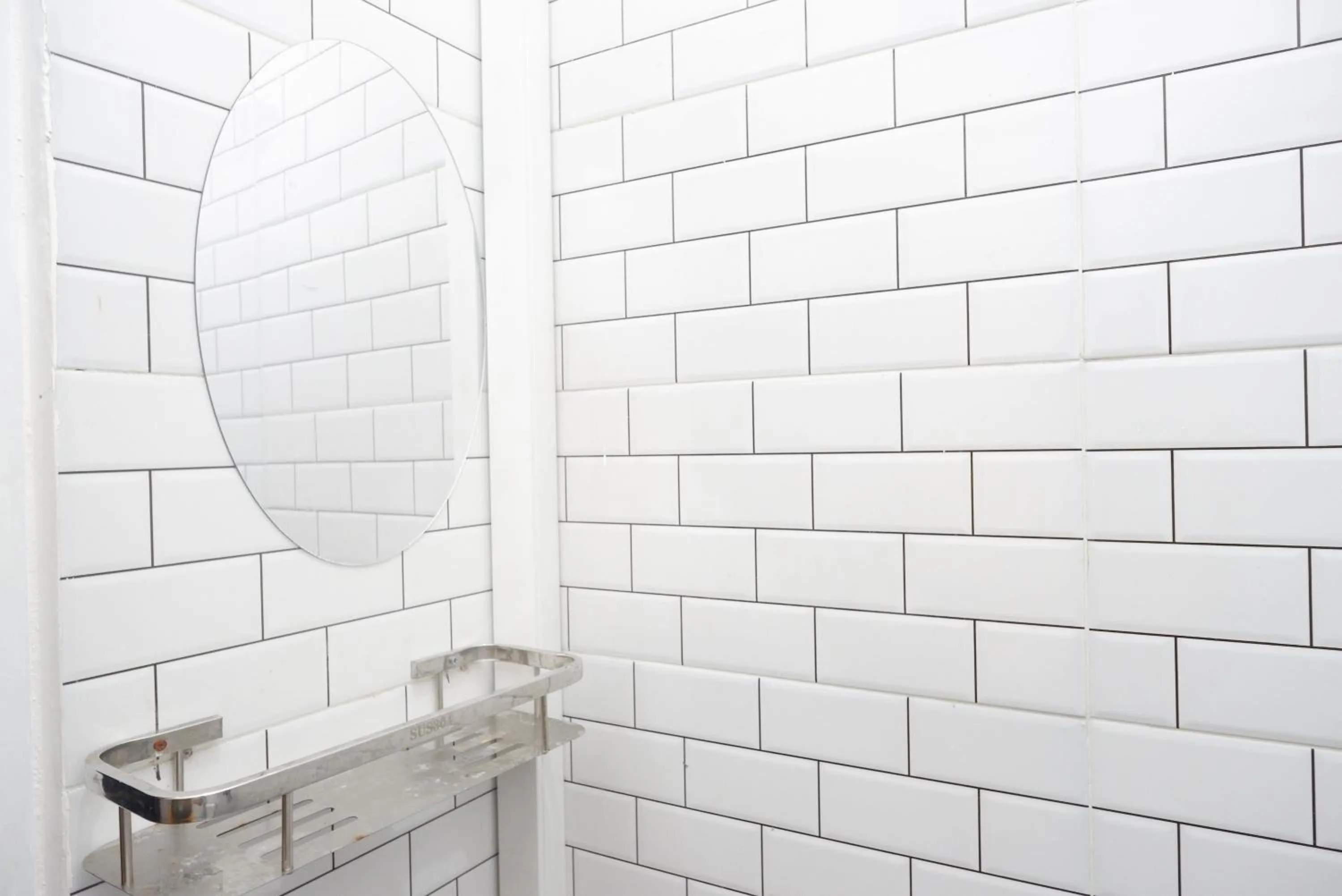 Bathroom in RedDoorz @ Jalan Raya Baturaden 2