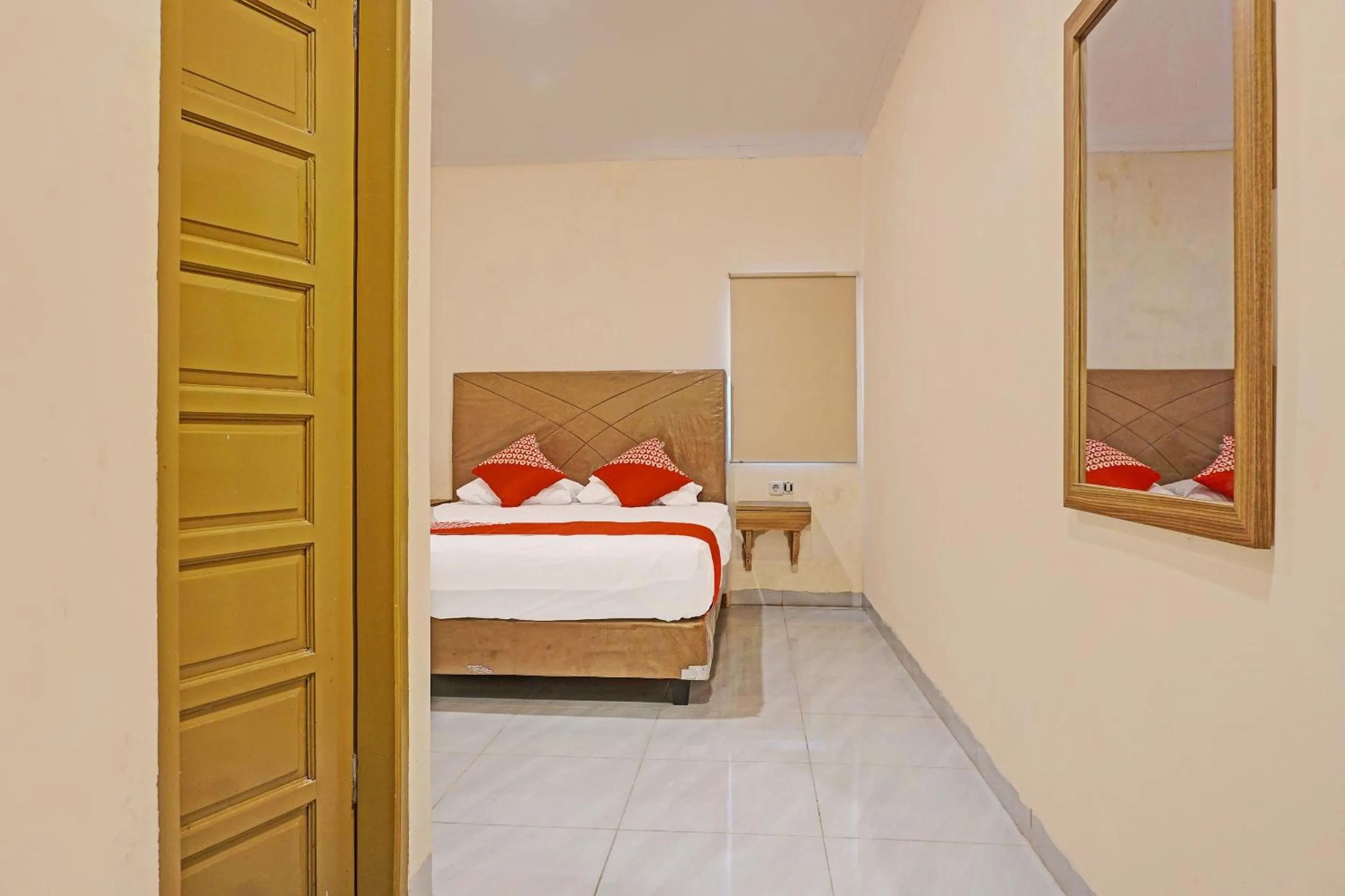 Bedroom, Bed in Collection O 91414 Hotel Marina Beach