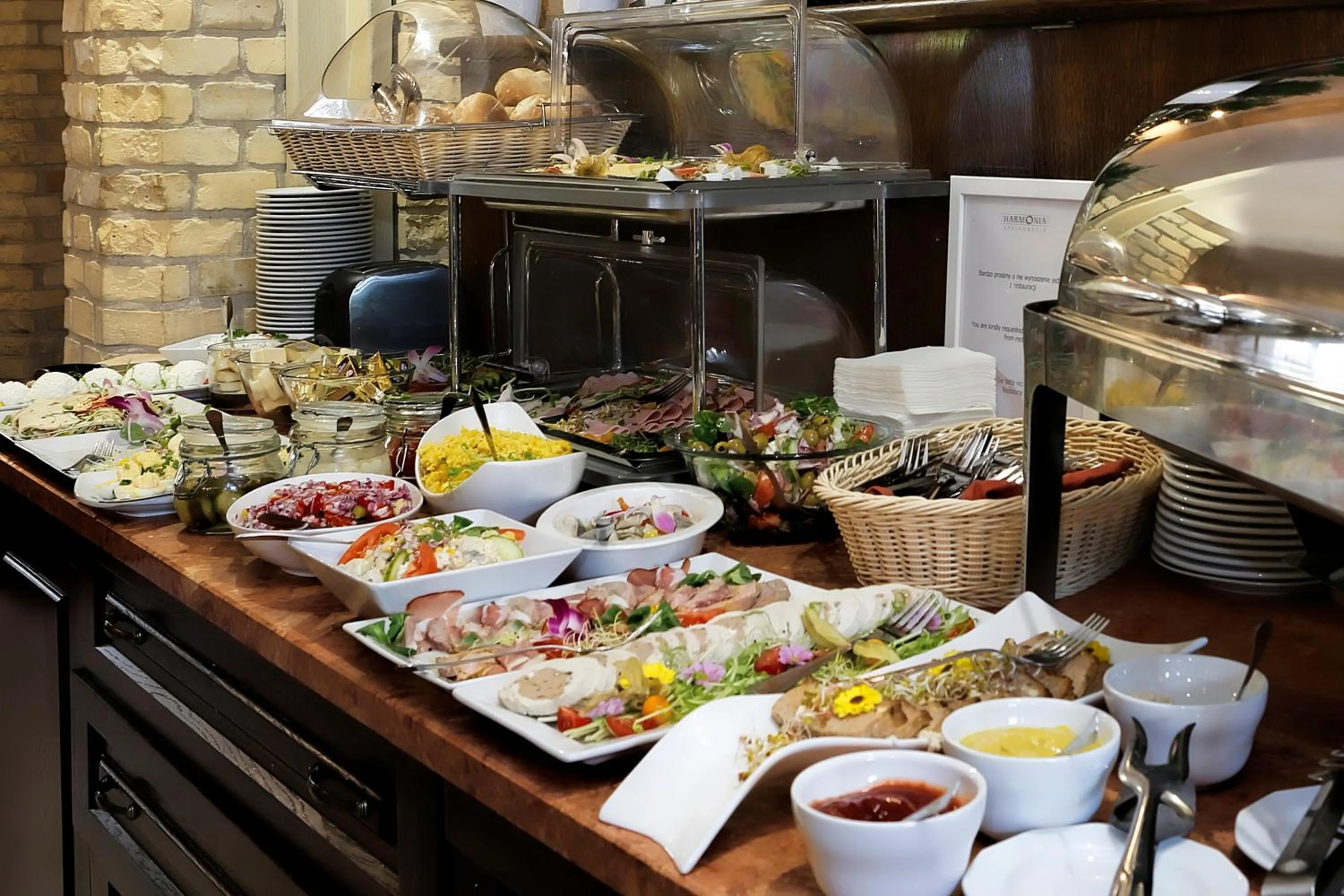 Dining area in Dom Muzyka