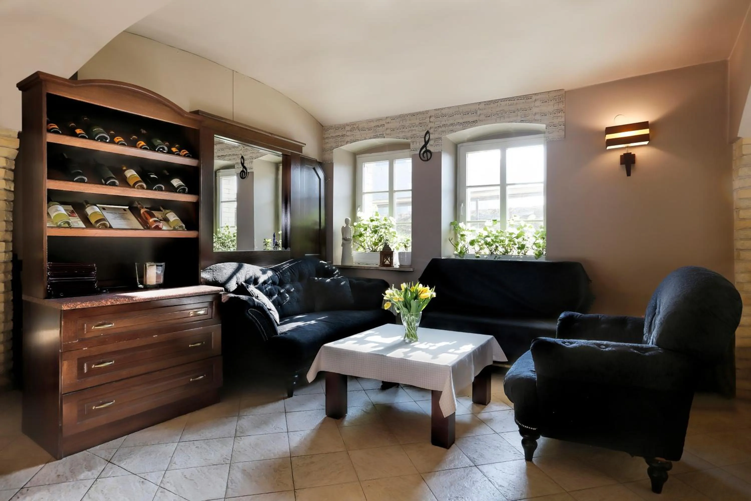 Dining area in Dom Muzyka