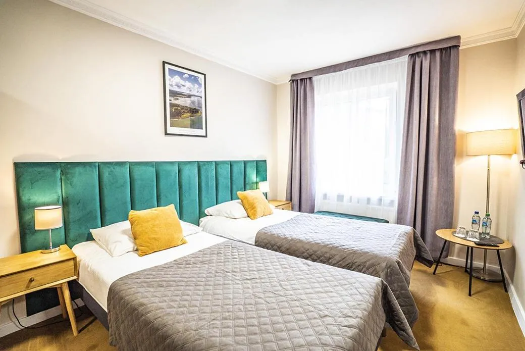 Bed in Hotel Ognisty Ptak