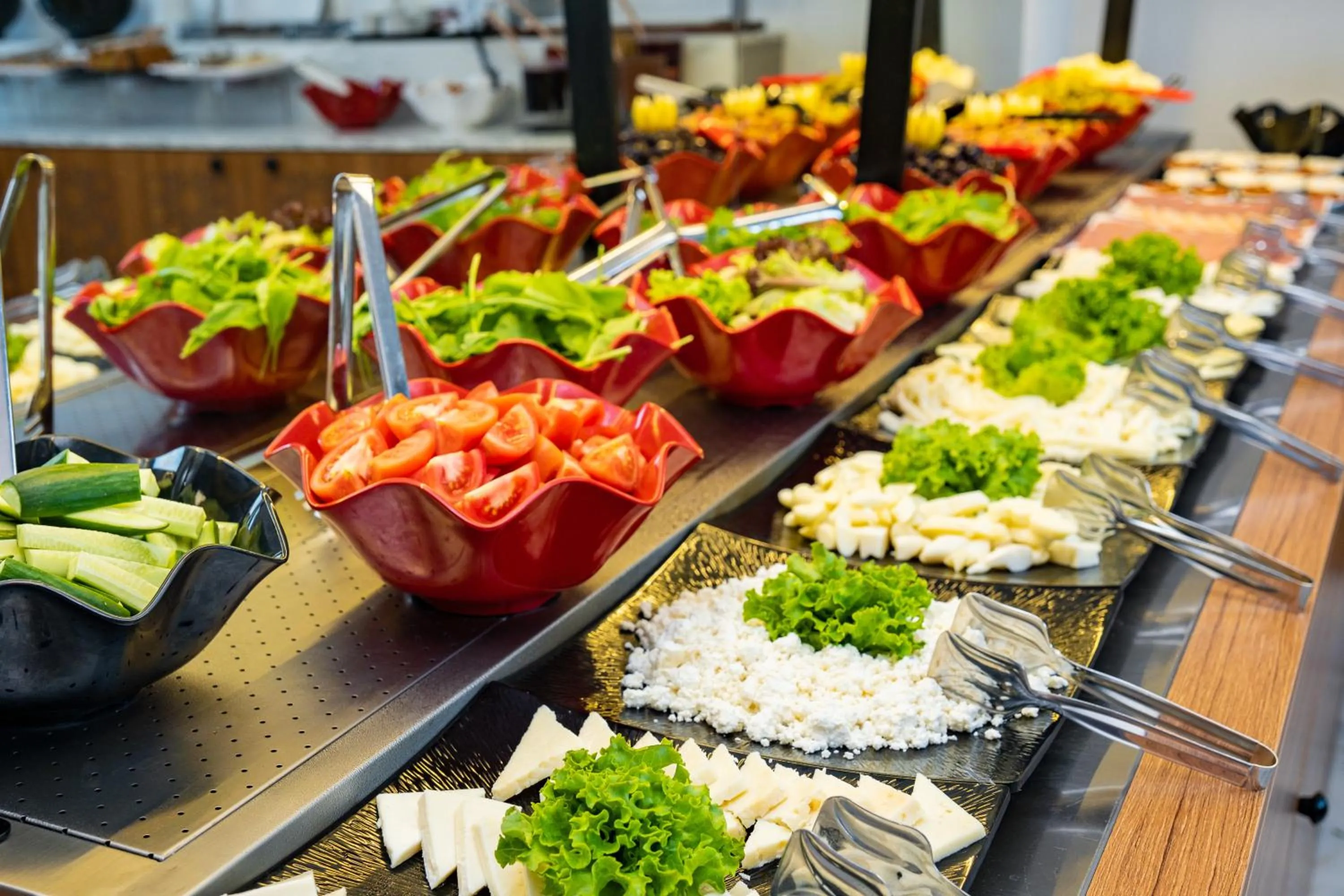 Buffet breakfast in Askadar May Otel