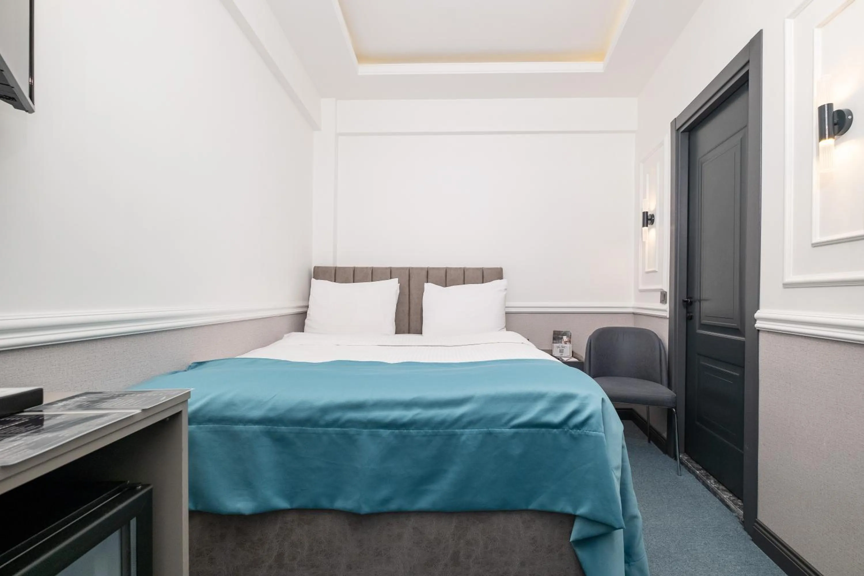 Massage in Askadar May Otel