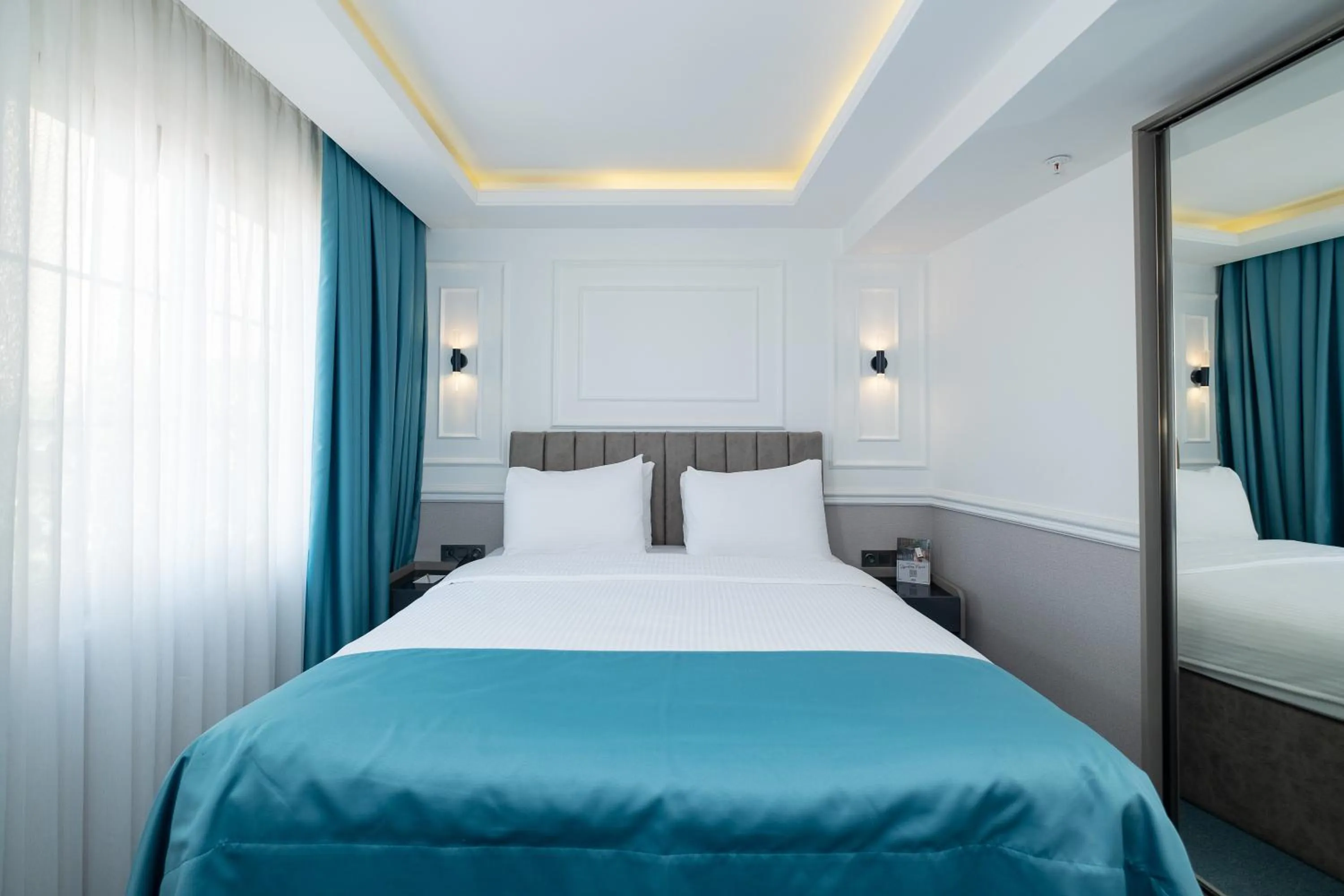 Massage in Askadar May Otel