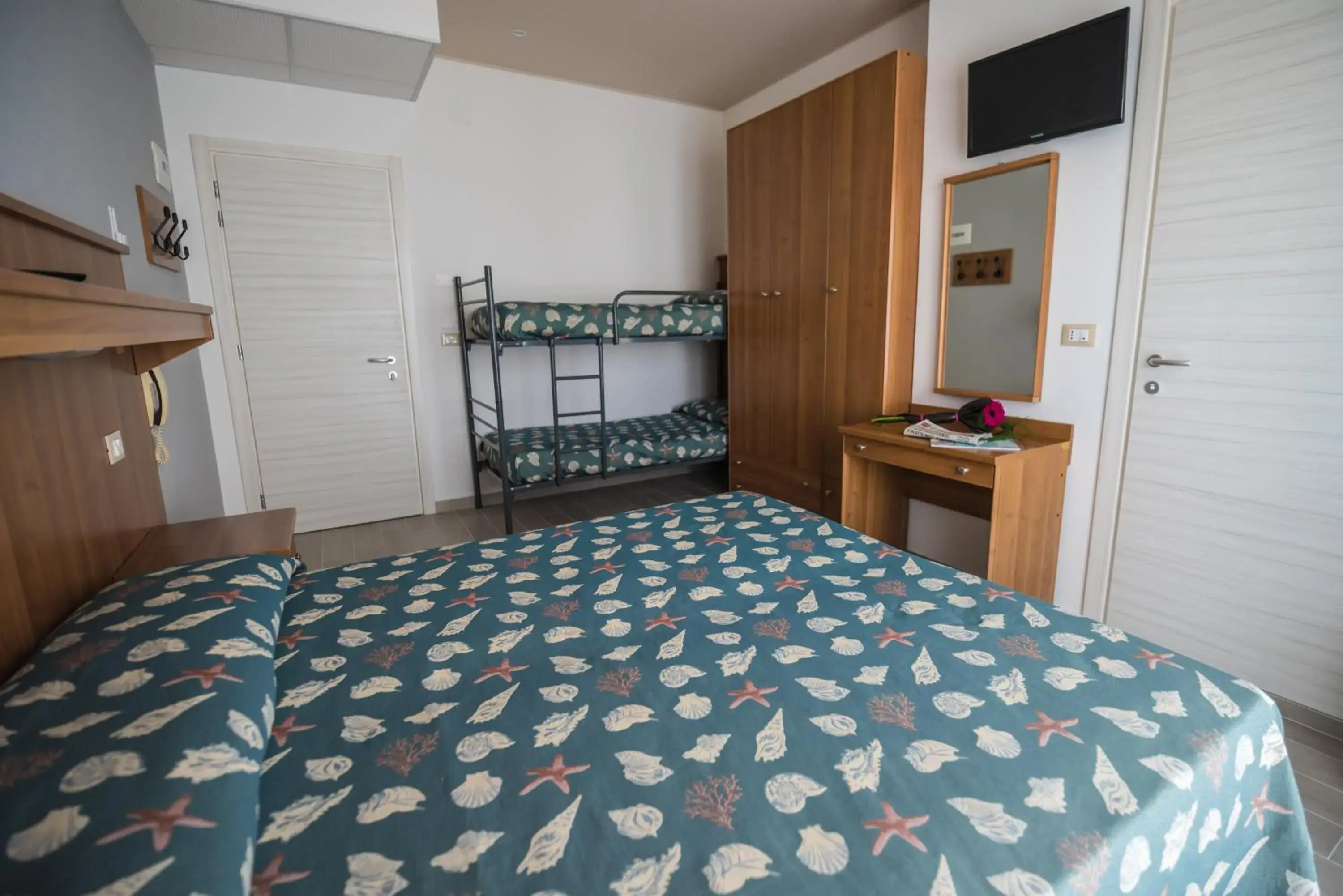 Quadruple Room in Hotel Jesolo Sand Quadruple Room in Hotel Jesolo Sand