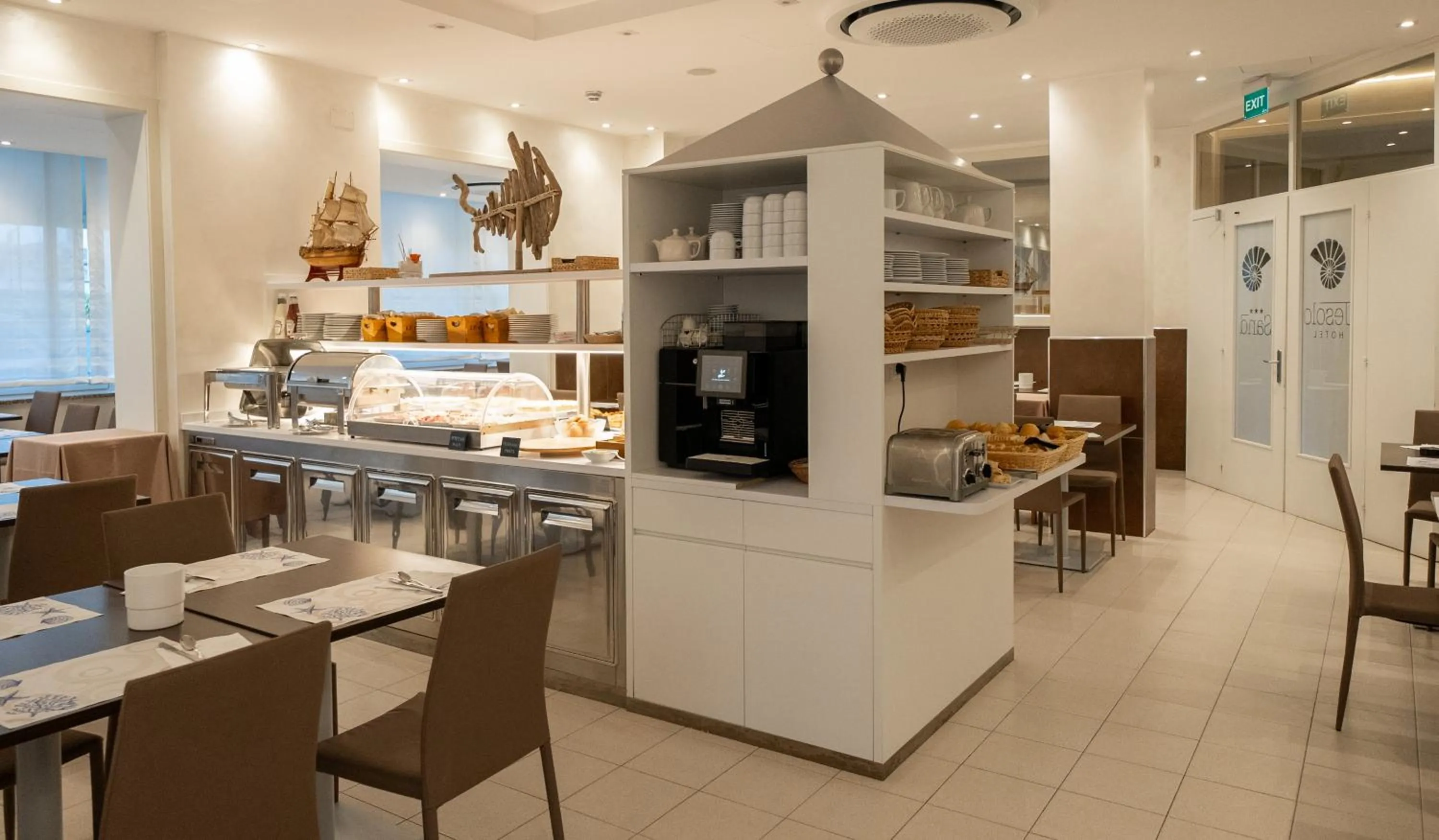 Breakfast in Hotel Jesolo Sand