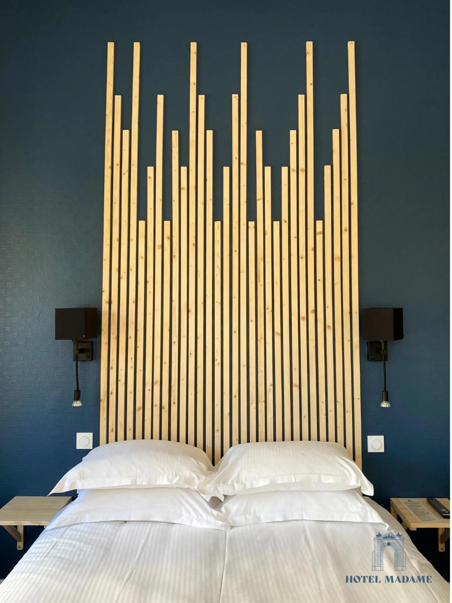 Bedroom, Bed in Hôtel Madame