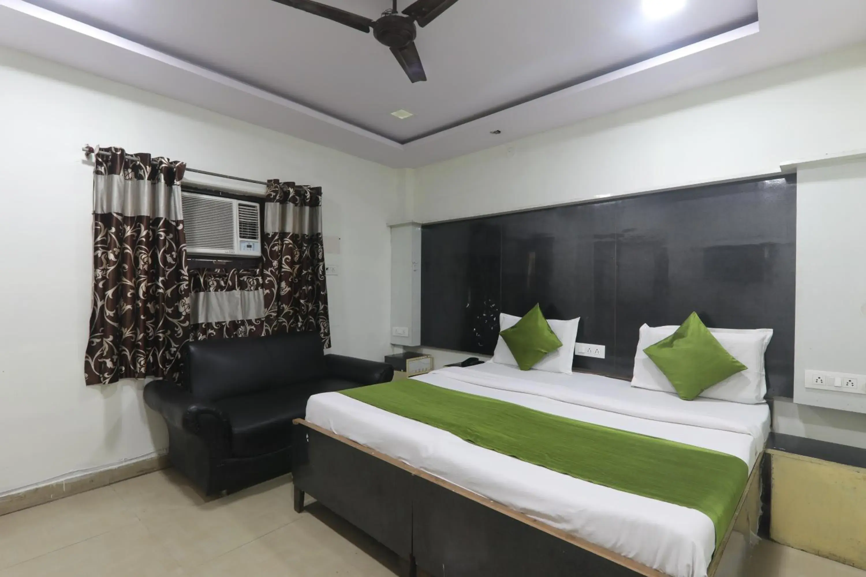 Bed in Hotel Dayal Bed in Hotel Dayal