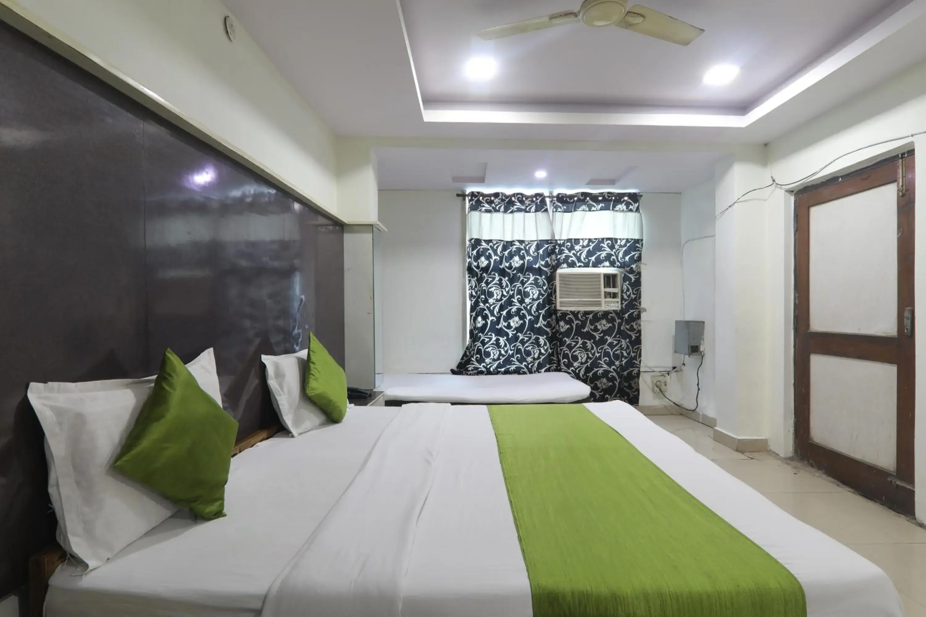 Bed in Hotel Dayal Bed in Hotel Dayal