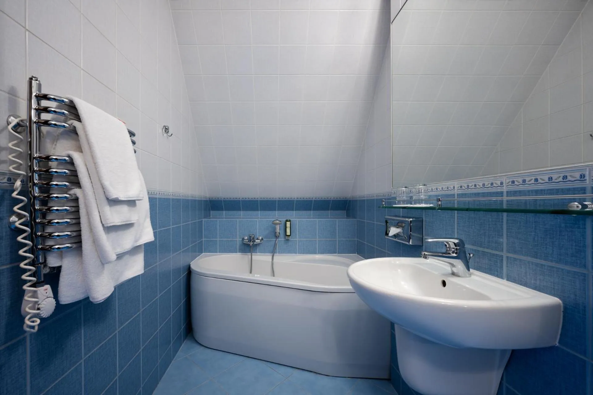 Shower in Hotel Belvedere Resort&SPA