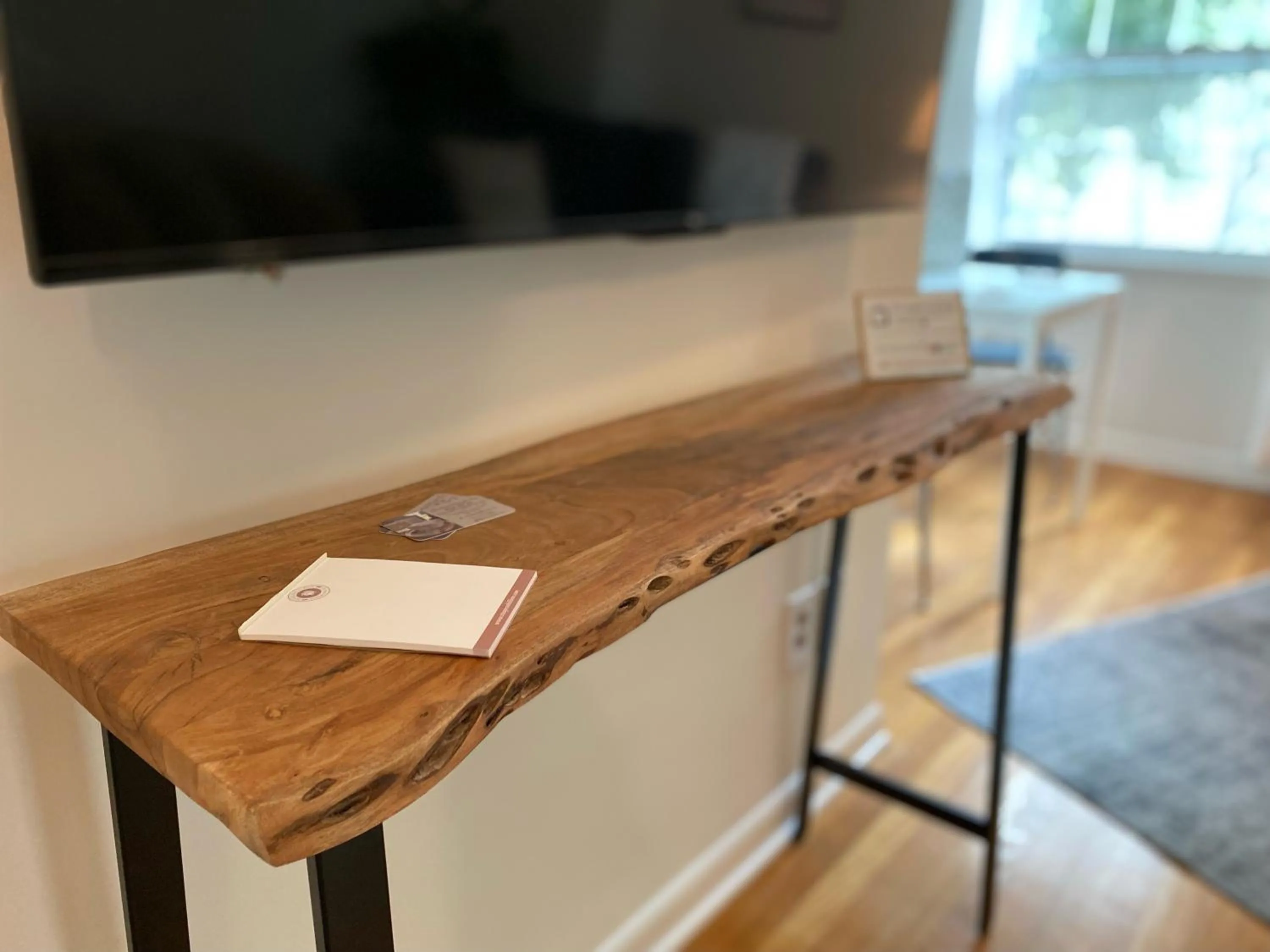 TV and multimedia in Rose Hill Inn